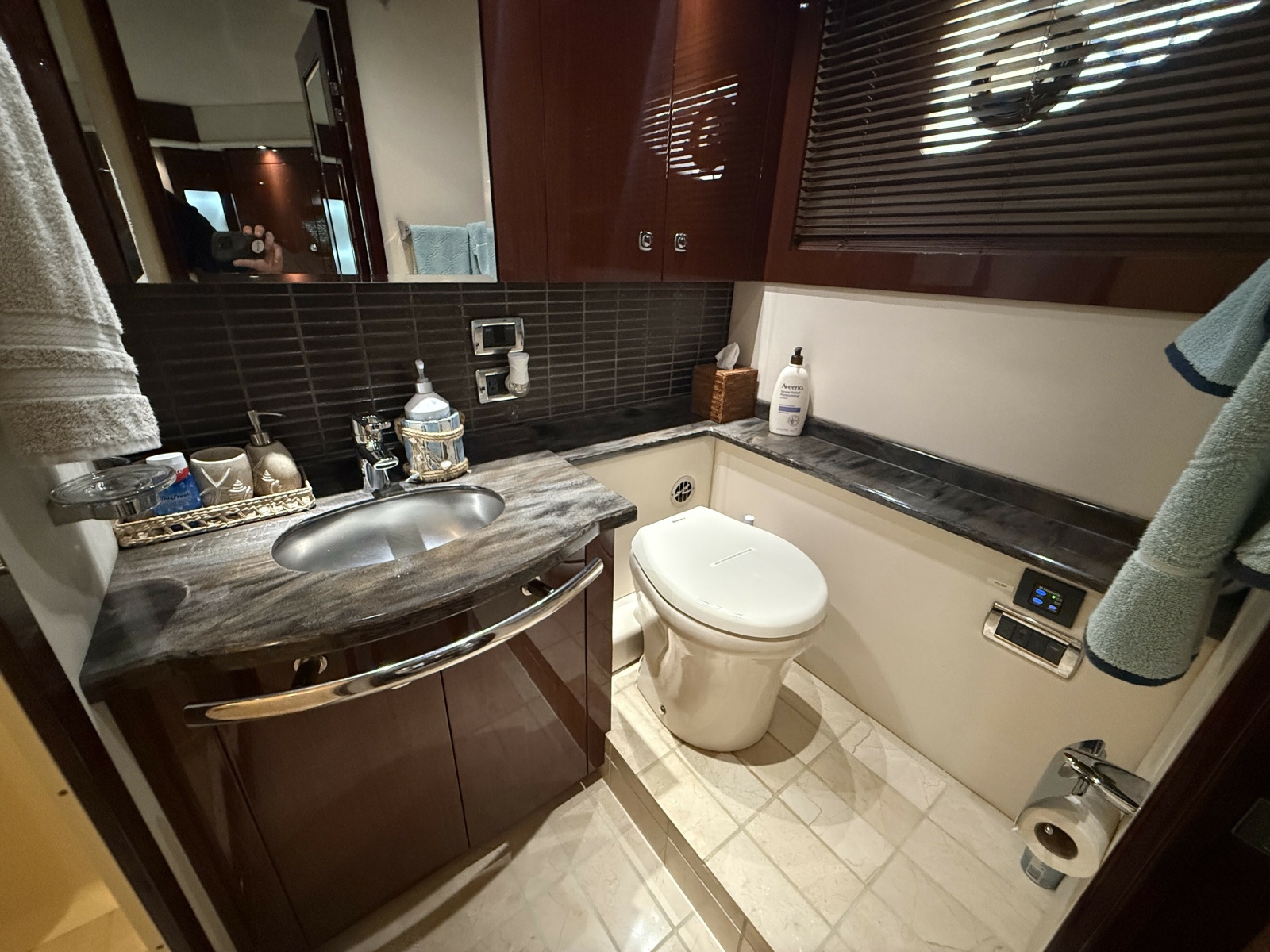 2013 Sea Ray 580 Sundancer