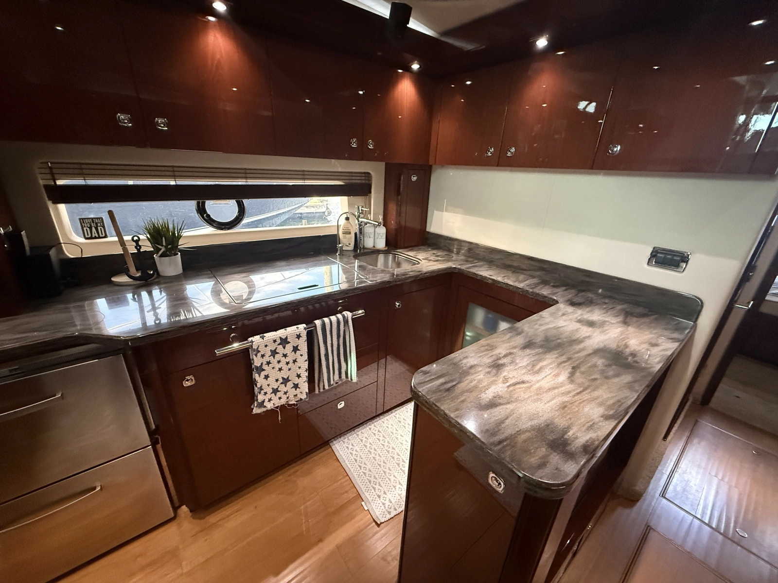 2013 Sea Ray 580 Sundancer