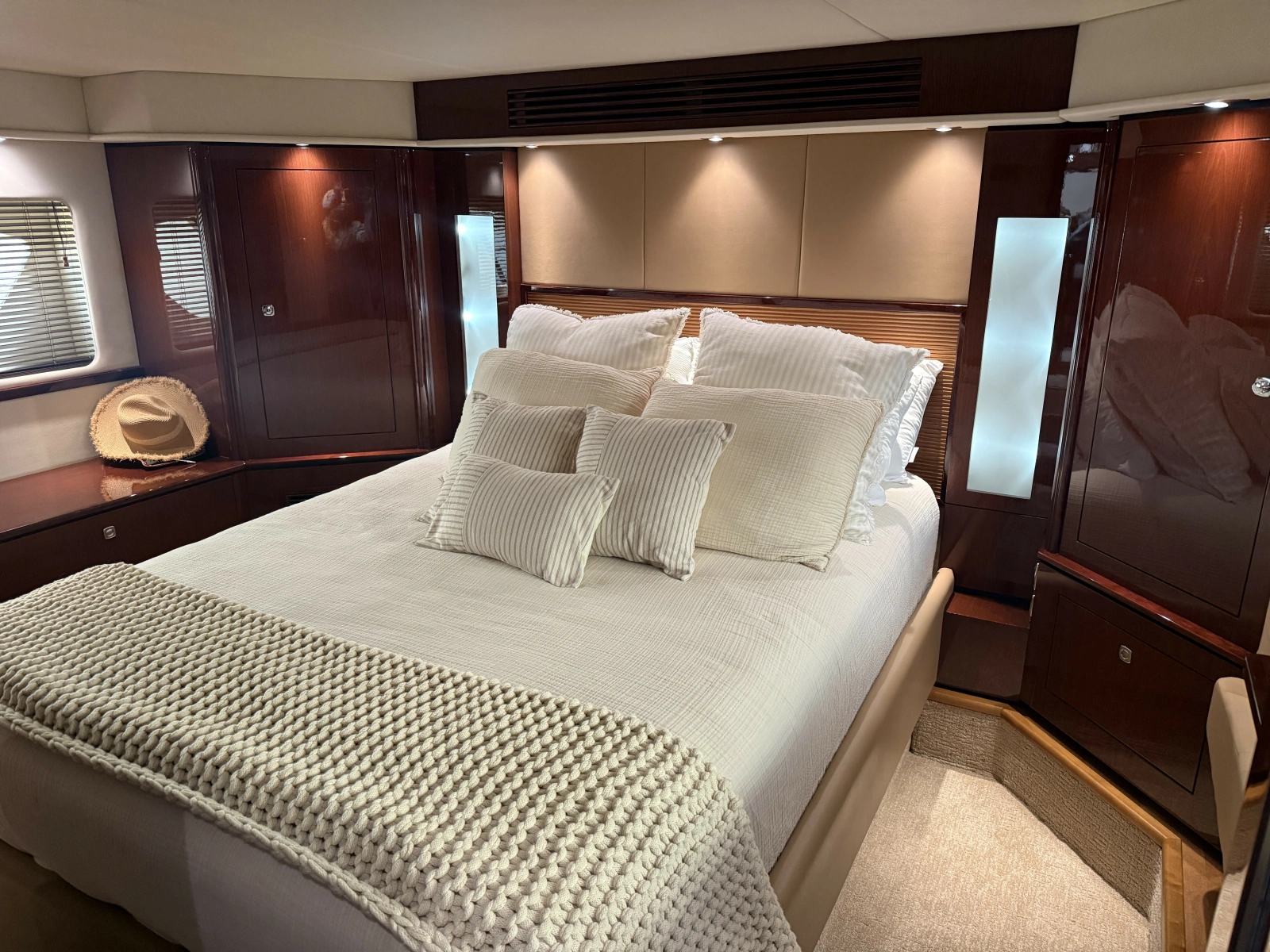 2013 Sea Ray 580 Sundancer