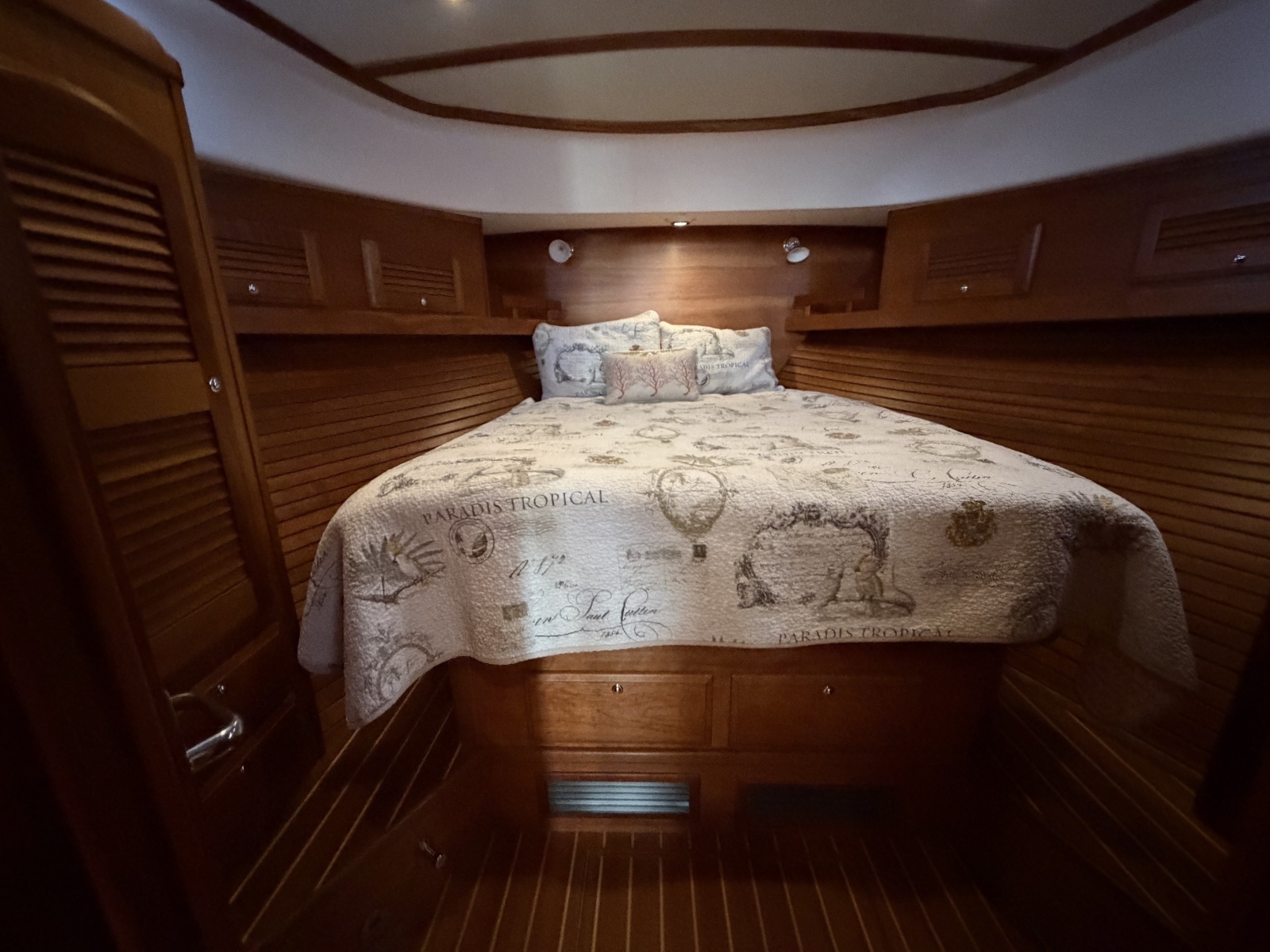 2010 Sabre 40SE — Silver Fox