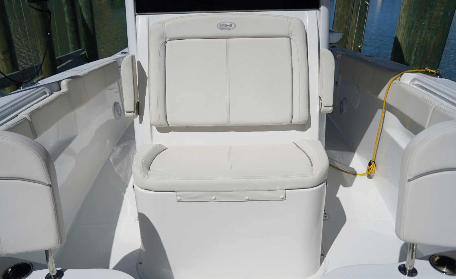 2024 Sea Hunt Gamefish 30FS