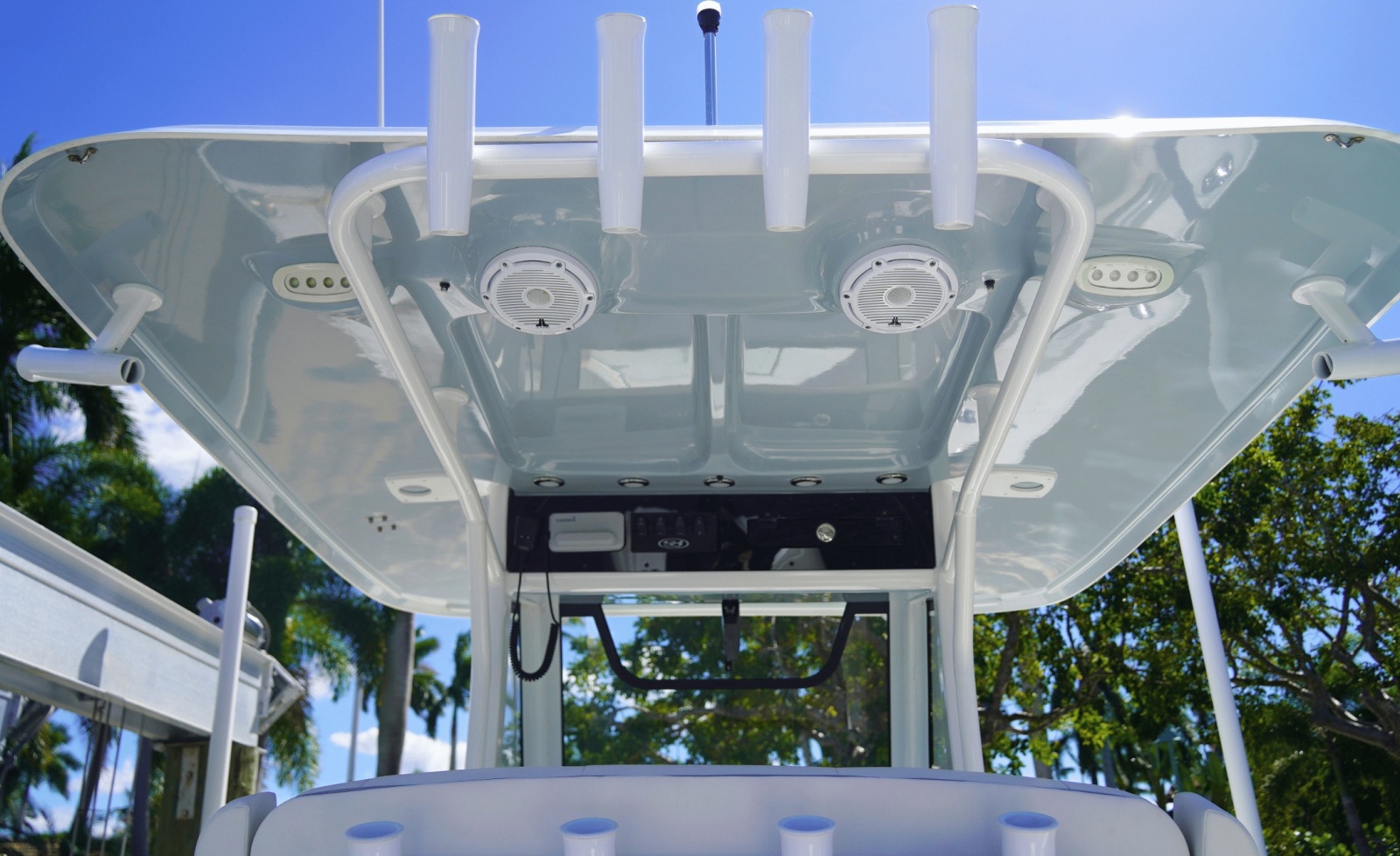 2024 Sea Hunt Gamefish 30FS