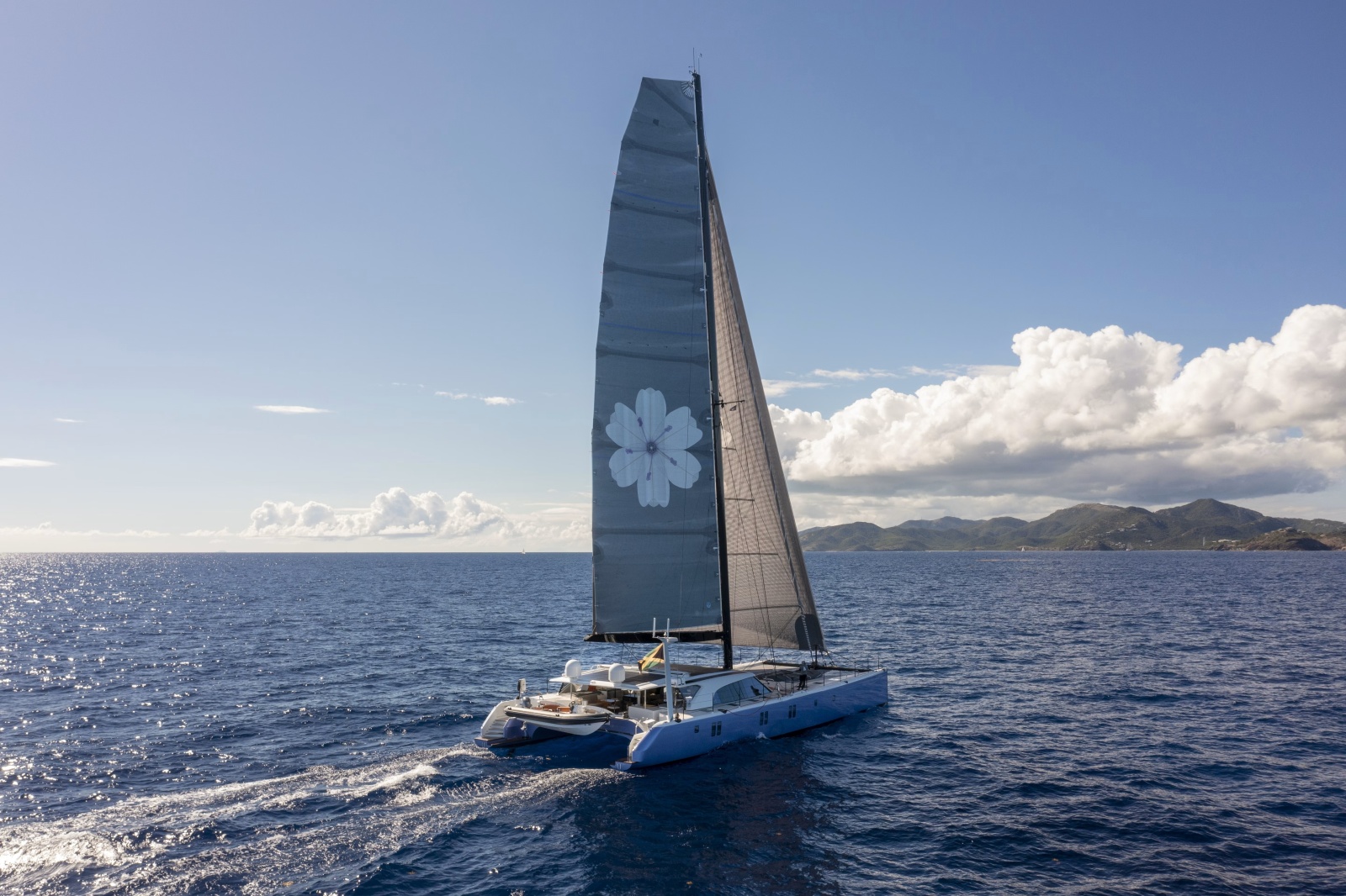 2010 Gunboat