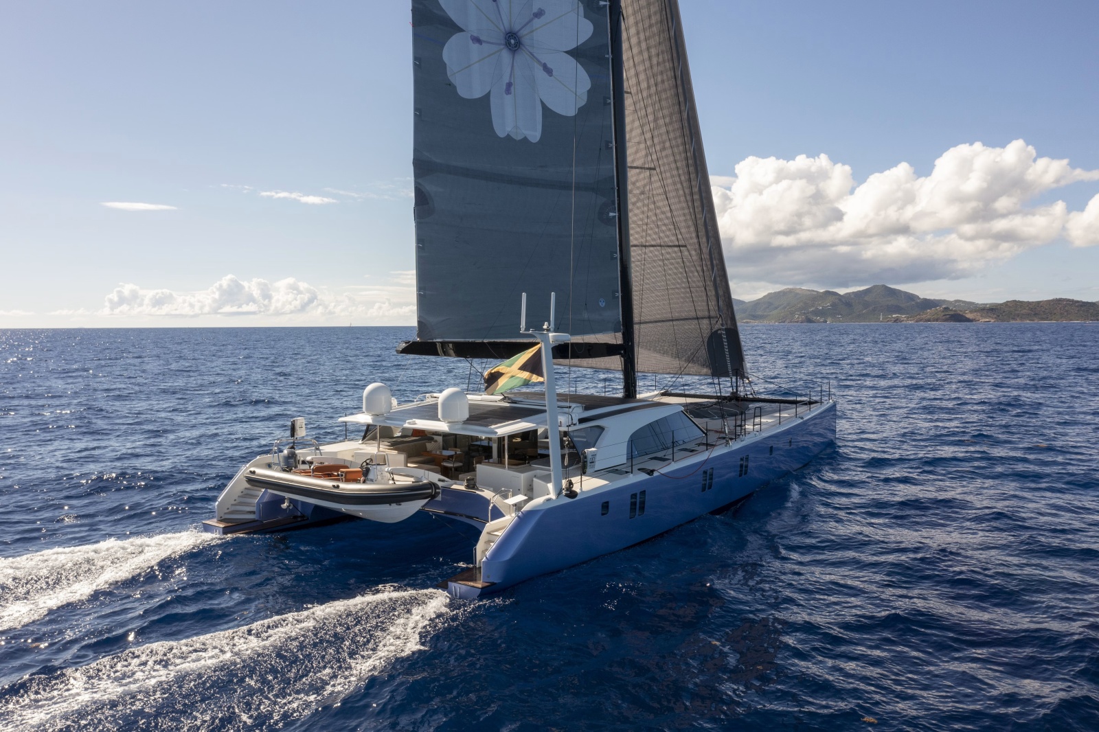 2010 Gunboat