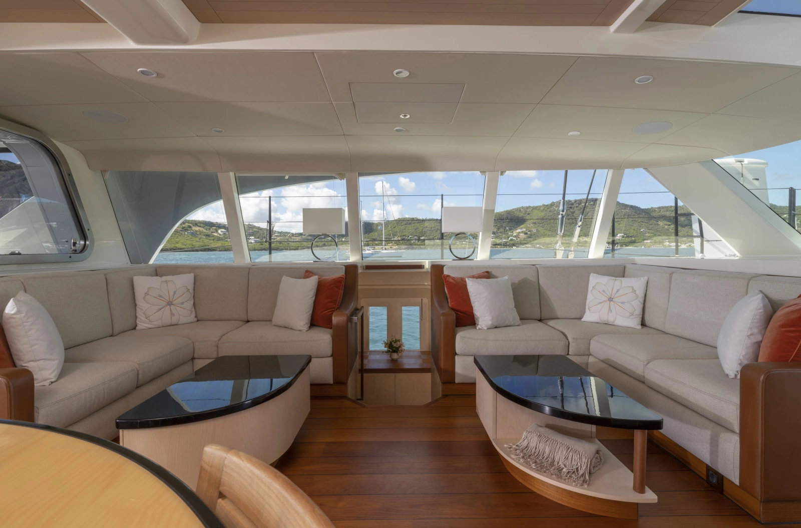 2010 Gunboat 