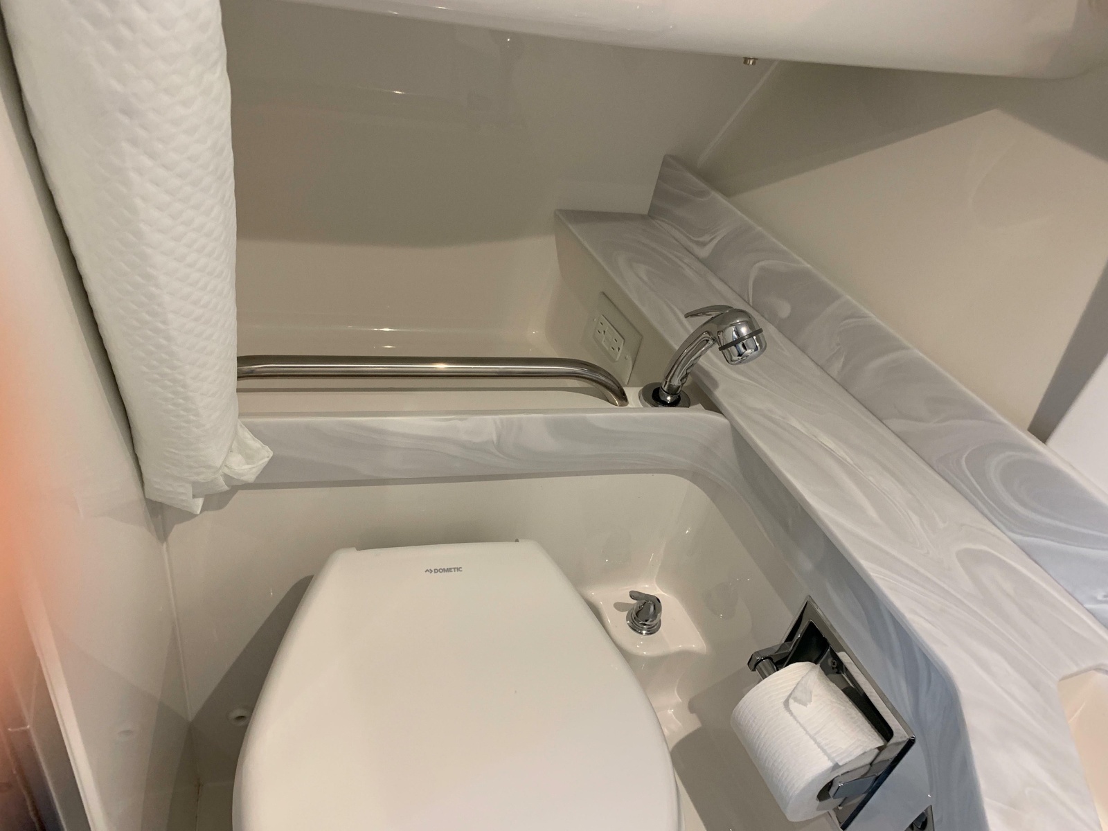 2021 Formula 350 Crossover Bowrider OB