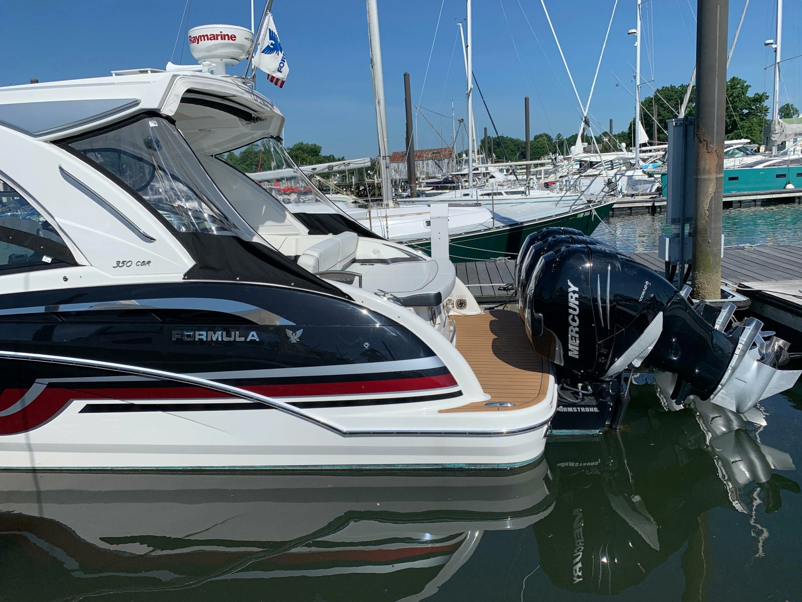 2021 Formula 350 Crossover Bowrider OB