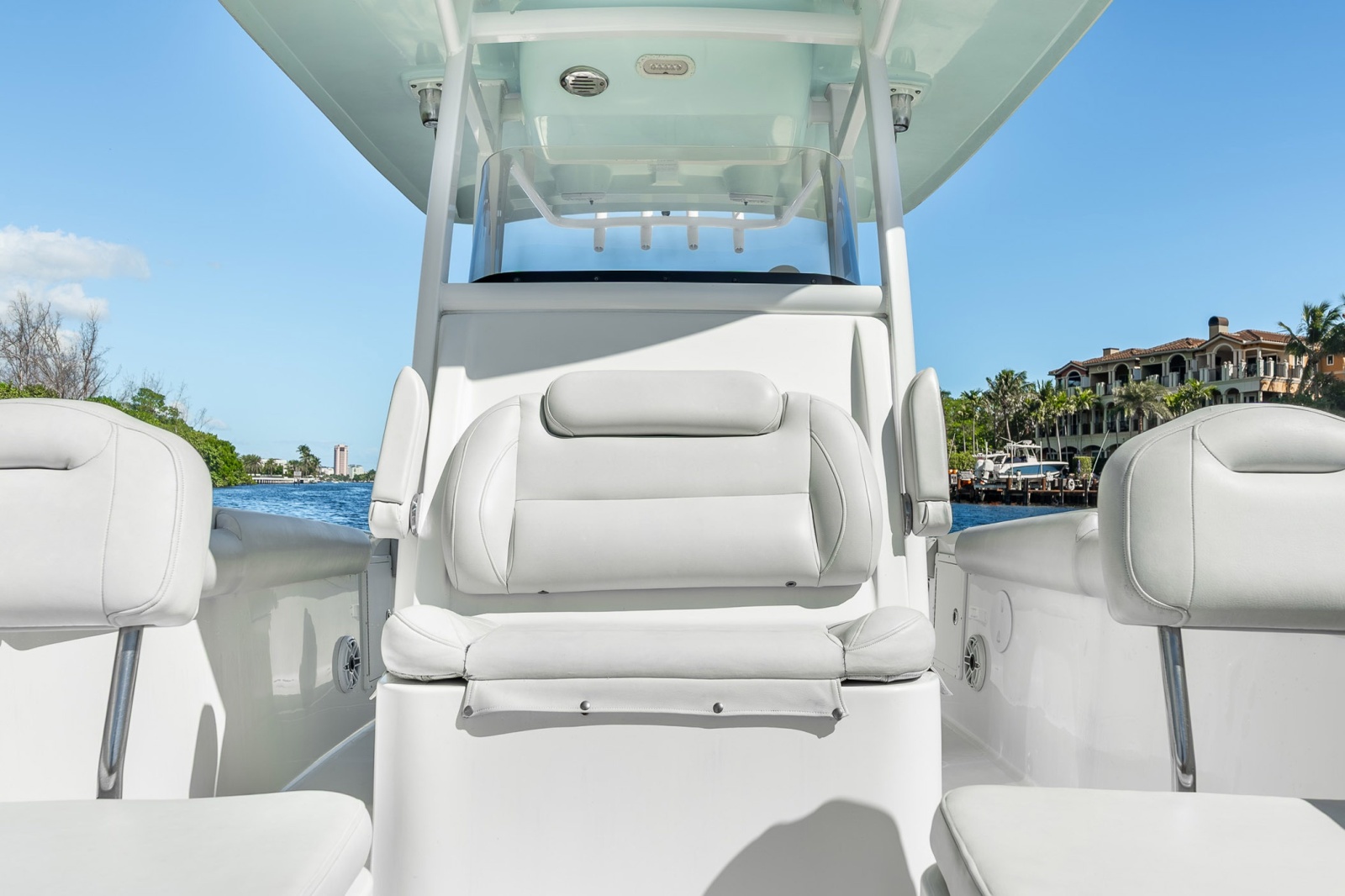 2016 Sea Hunt Gamefish 30
