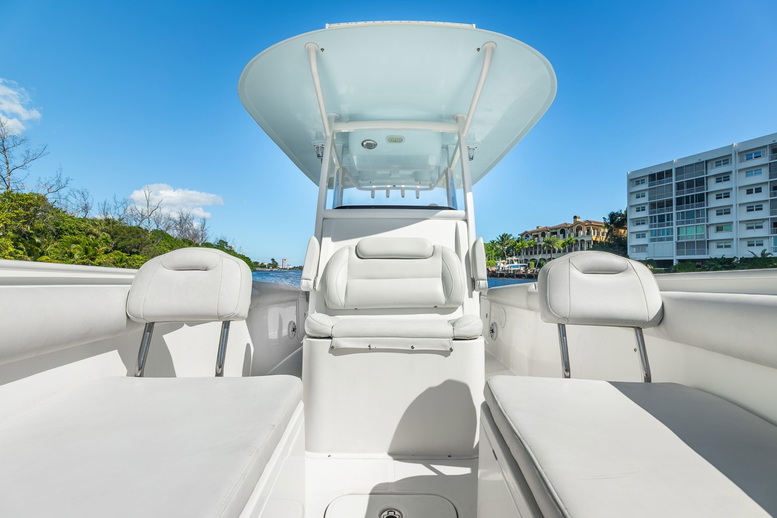 2016 Sea Hunt Gamefish 30