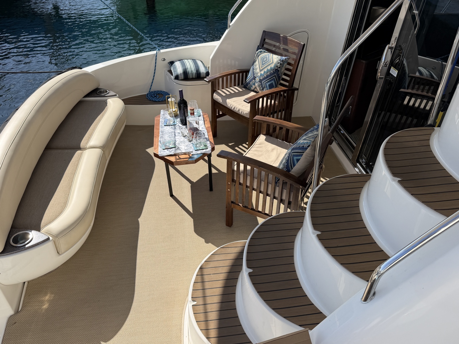 Meridian 441 aftdeck1