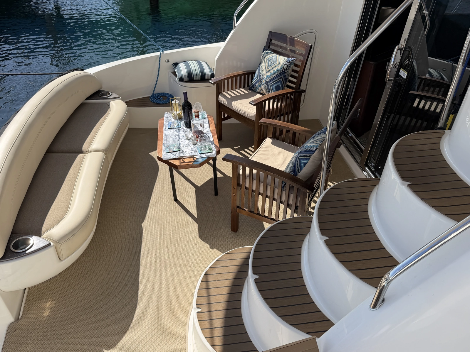 Meridian 441 aftdeck1