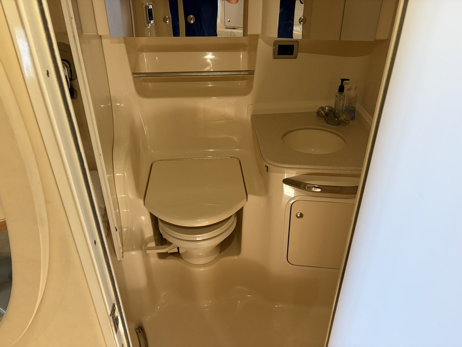 2003 Sea Ray 410 Sundancer