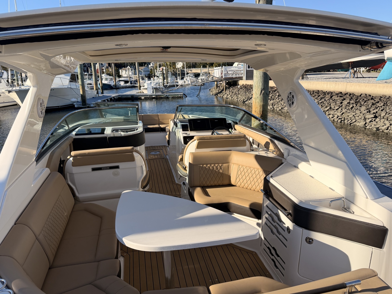 2019 Sea Ray SLX