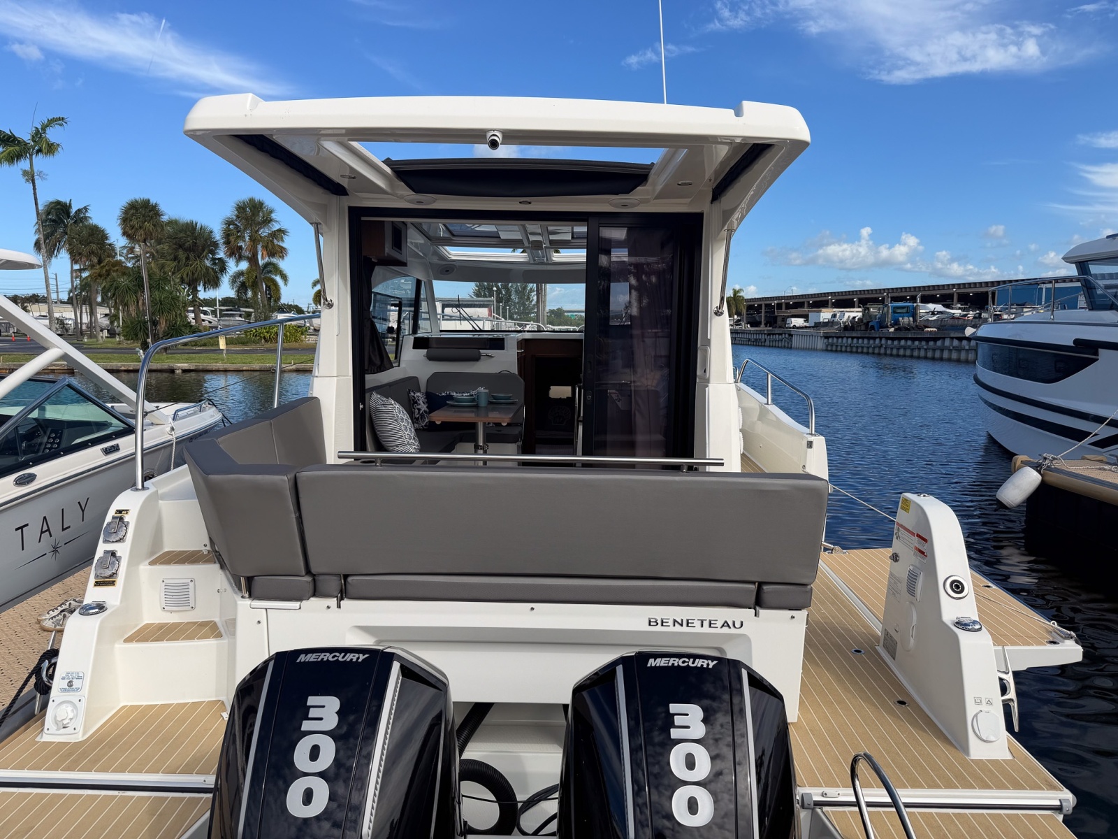 2024 Beneteau Antares 11 Coupe