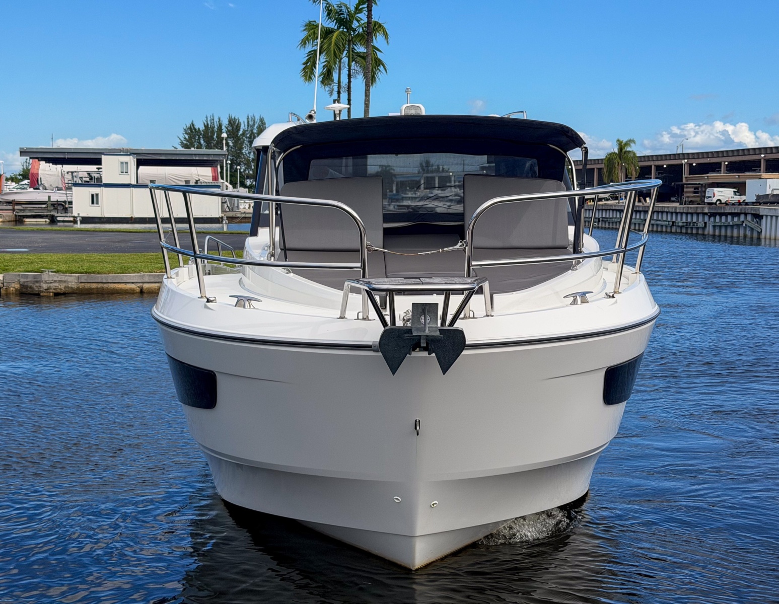 2024 Beneteau Antares 11 Coupe
