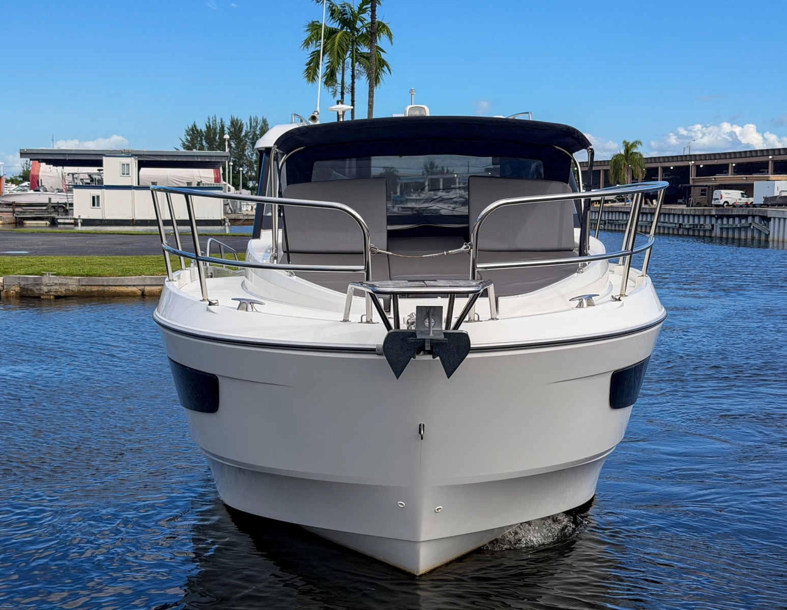2024 Beneteau Antares 11 Coupe
