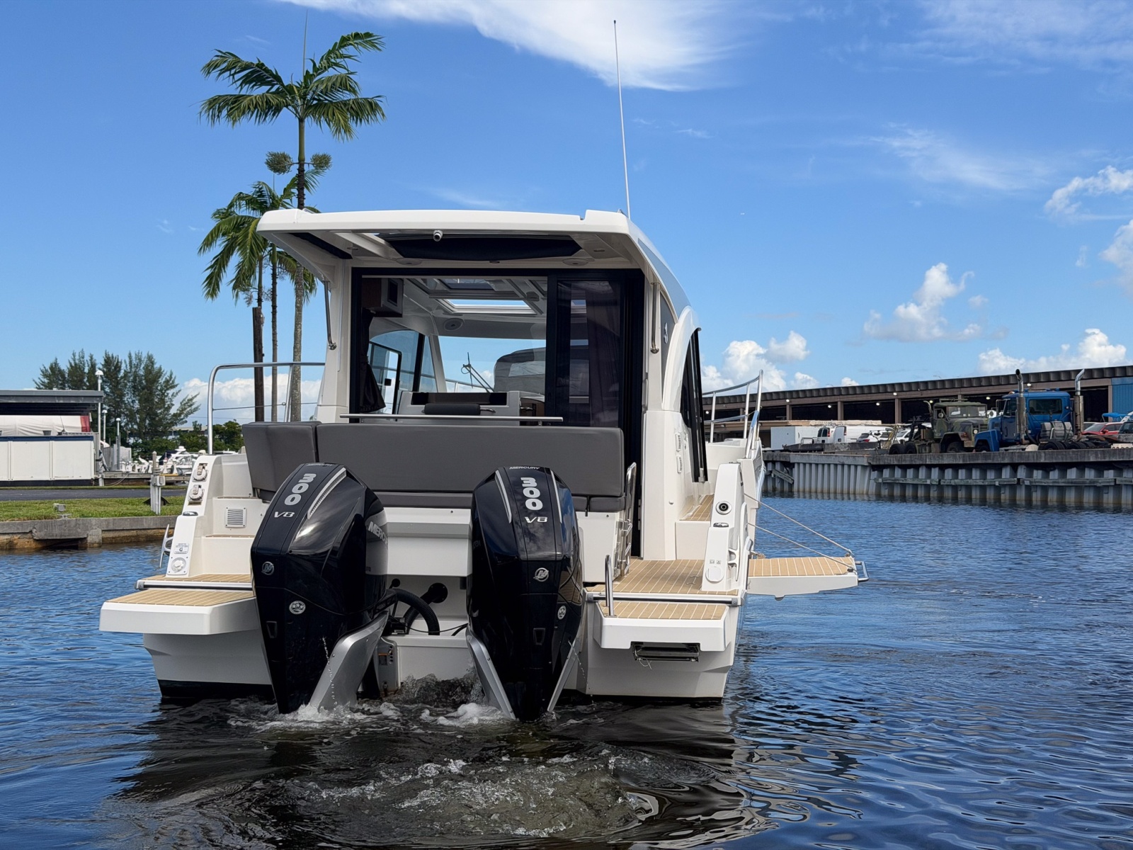 2024 Beneteau Antares 11 Coupe