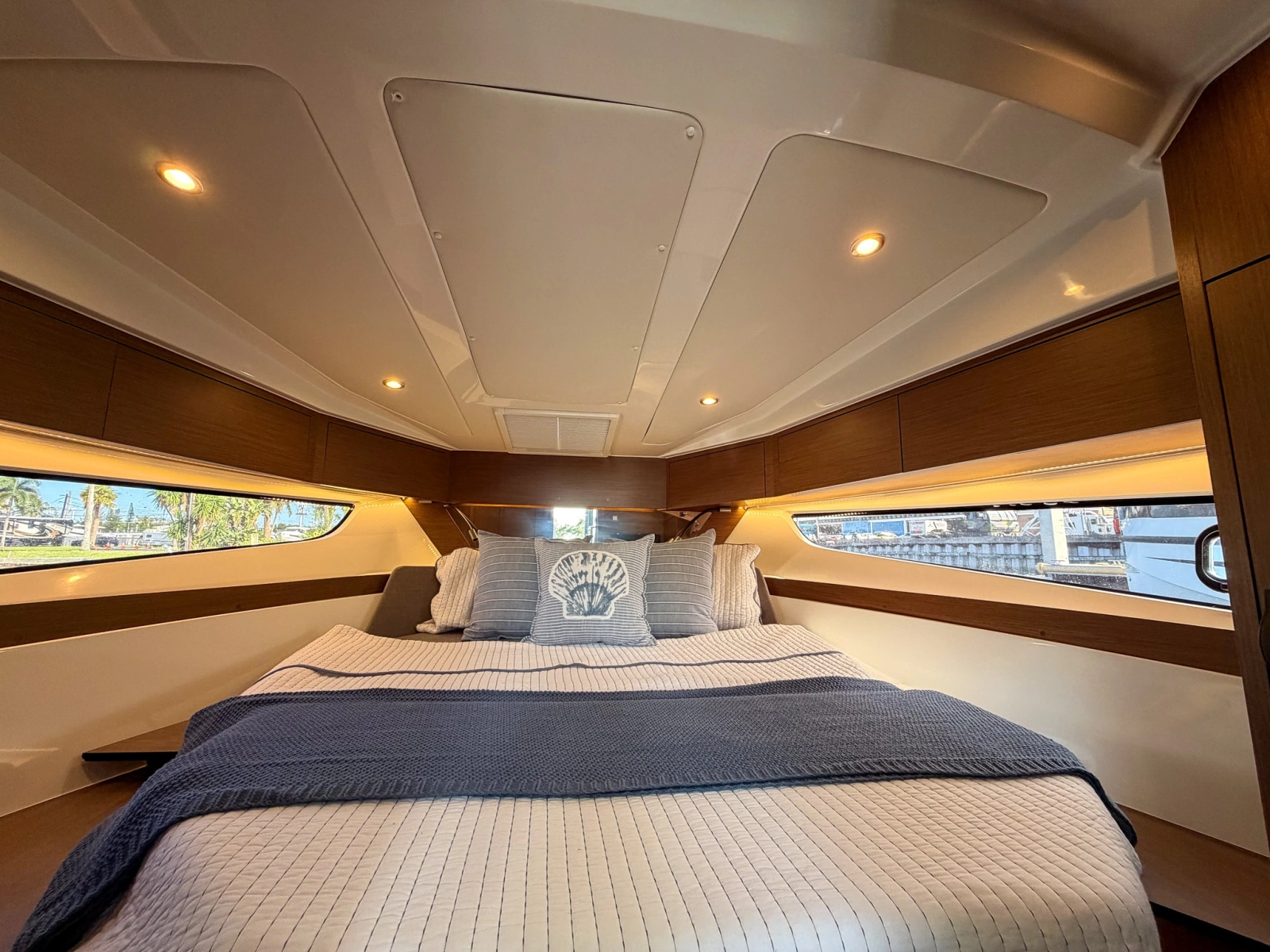 2024 Beneteau Antares 11 Coupe
