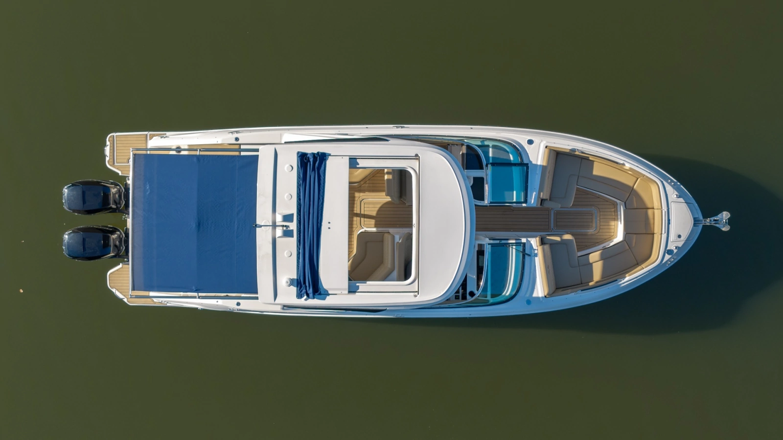 2021 Sea Ray 310 SLX Outboard