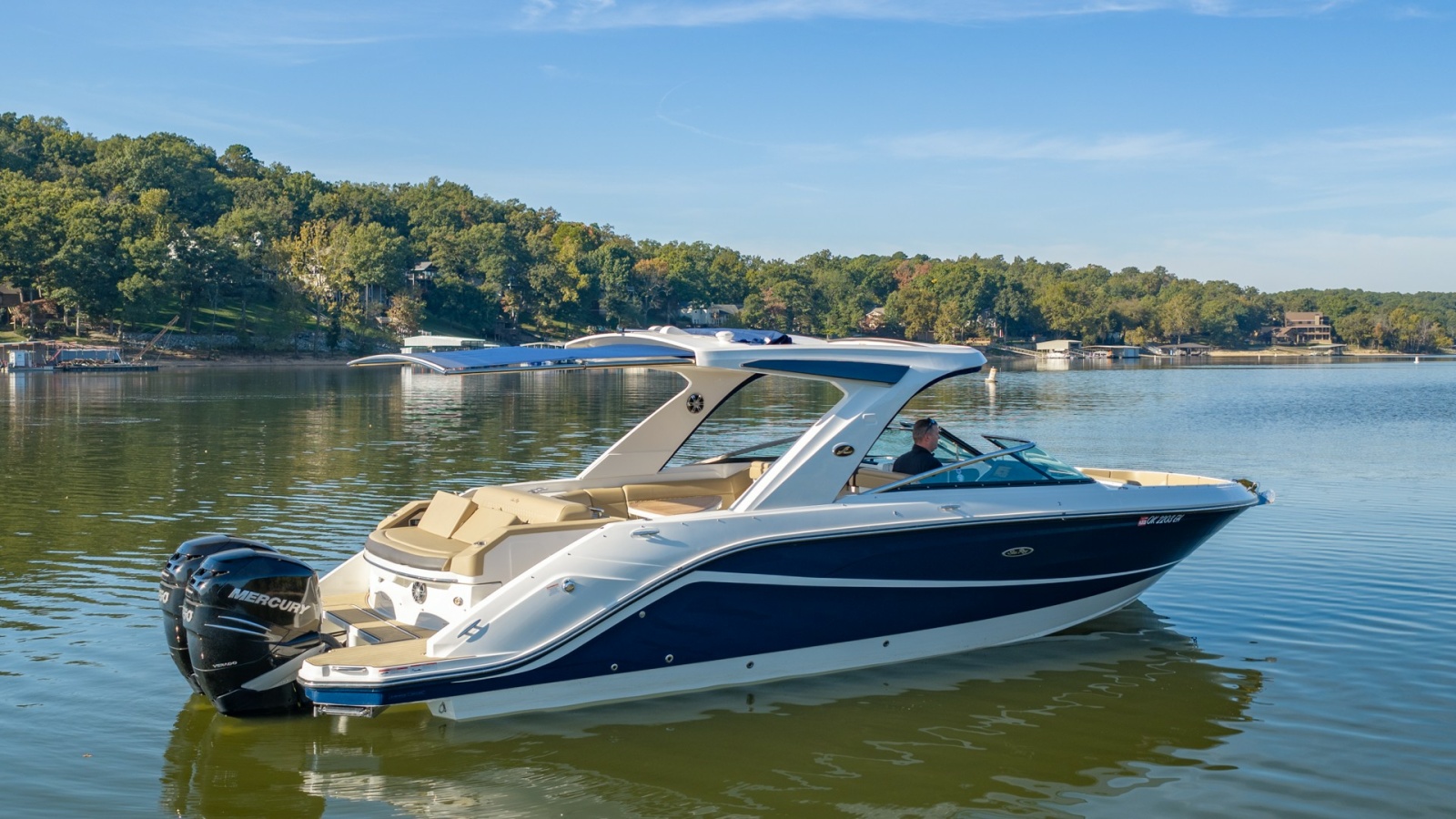 2021 Sea Ray 310 SLX Outboard
