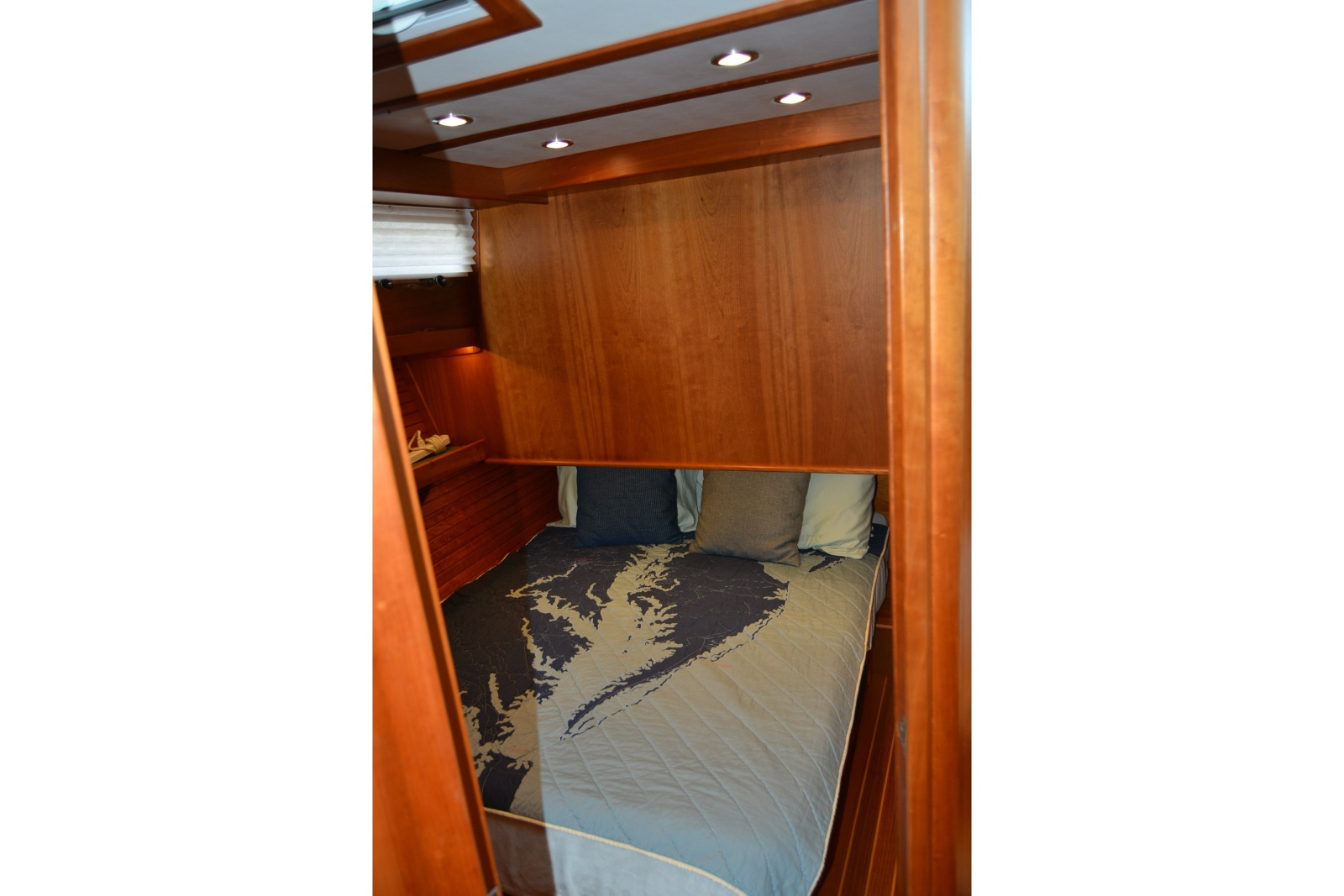 2019 Sabre 45 Salon Express