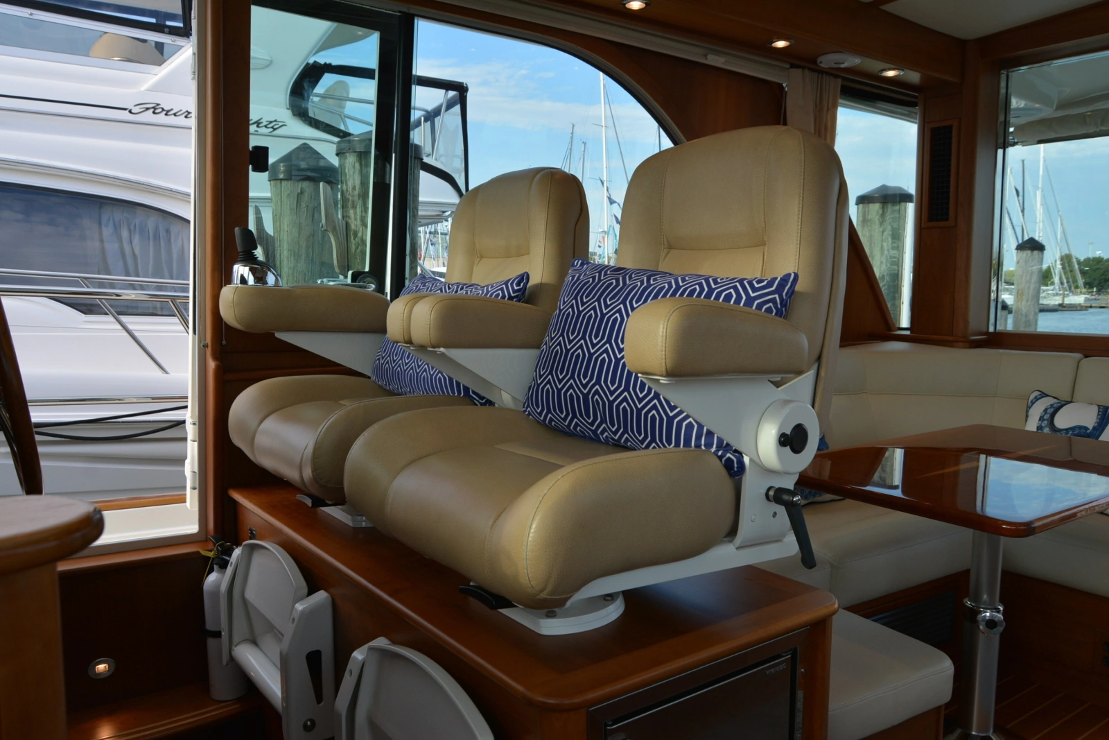 2019 Sabre 45 Salon Express