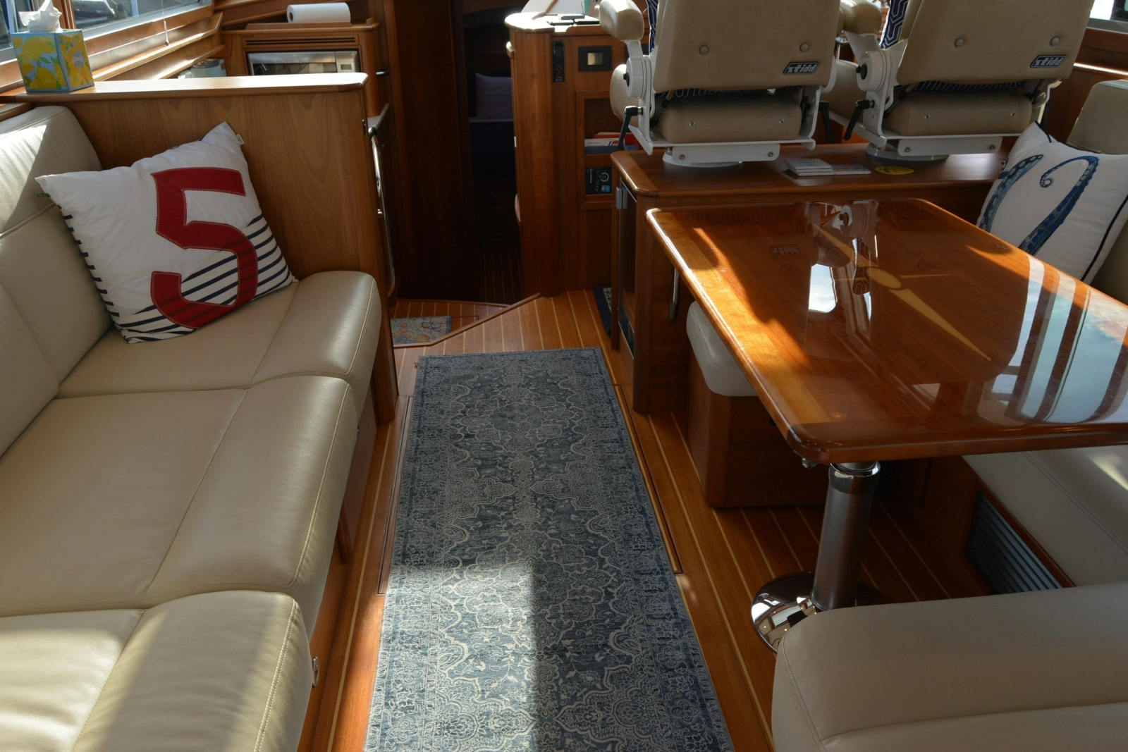 2019 Sabre 45 Salon Express