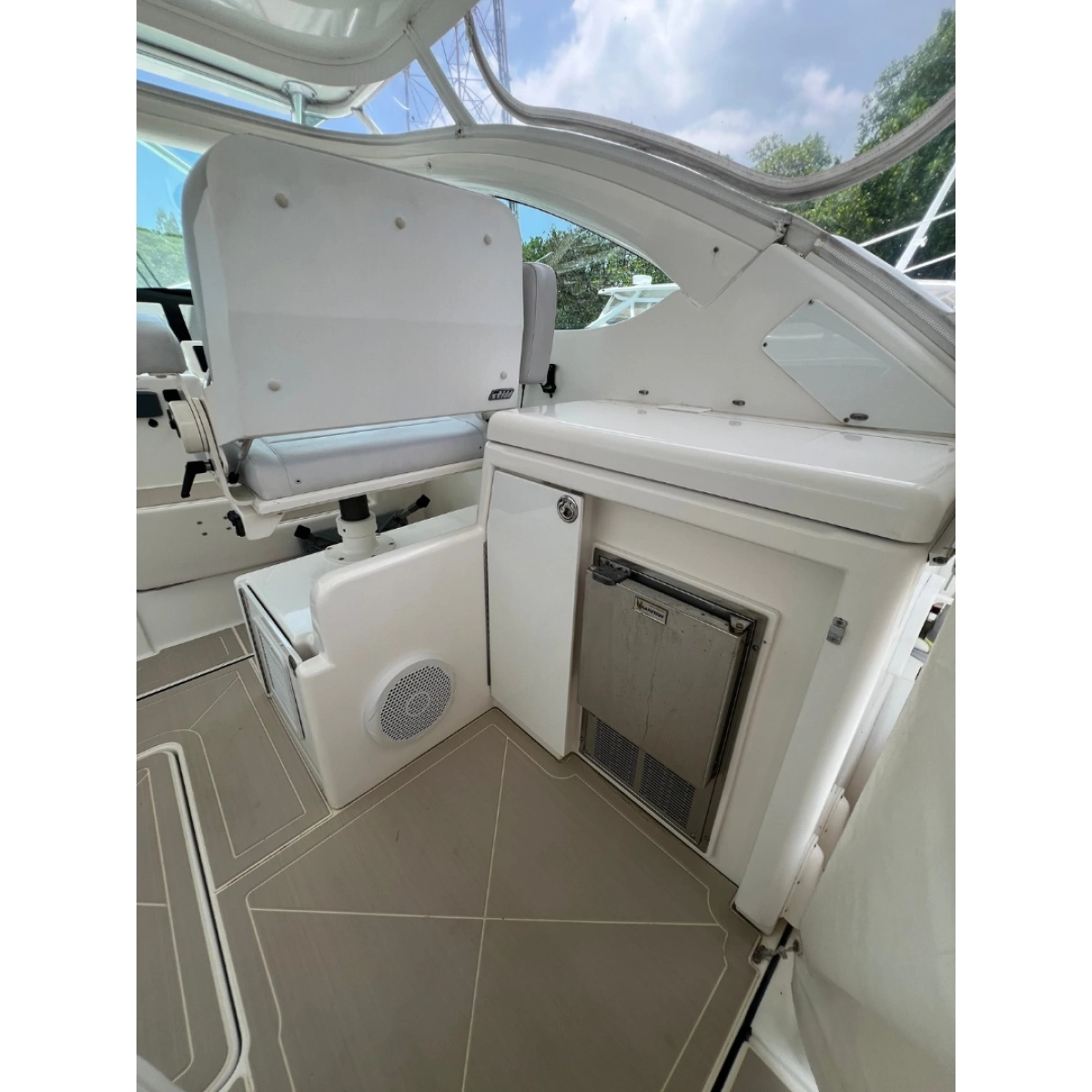2006 Tiara Yachts 42 Express