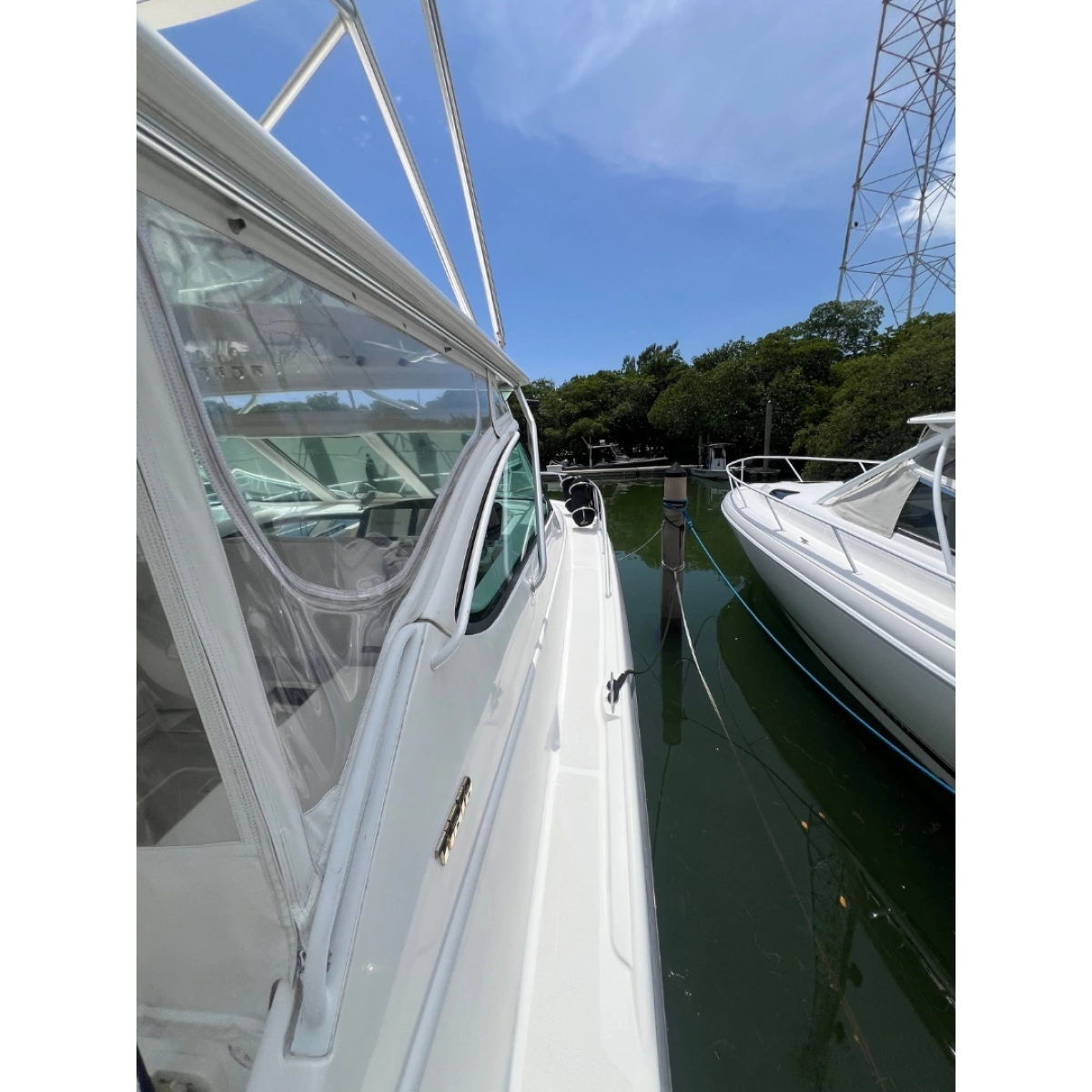 2006 Tiara Yachts 42 Express