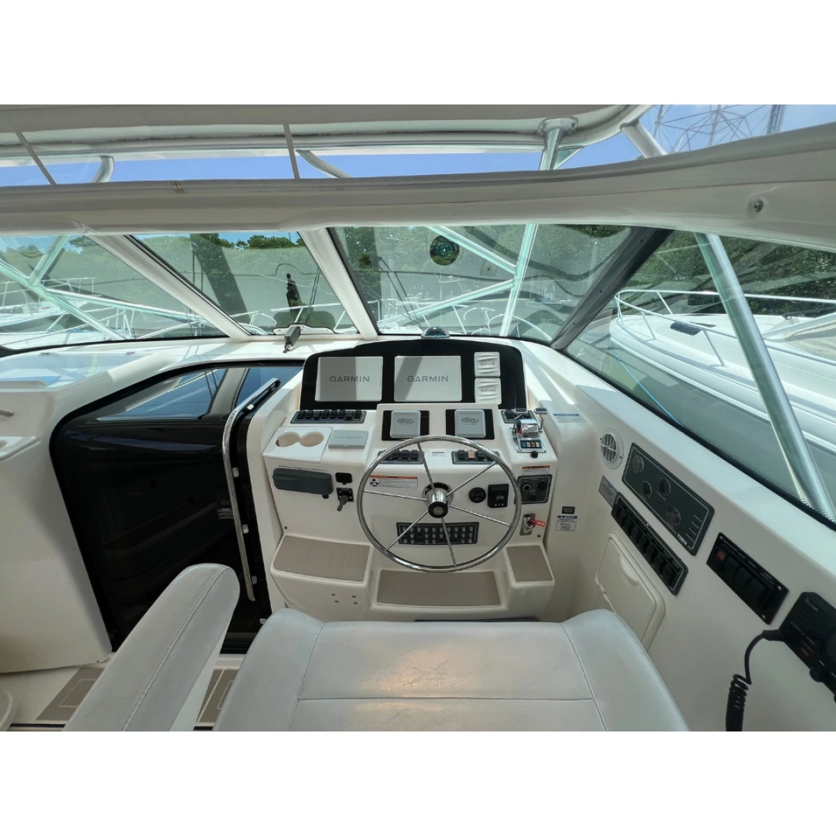 2006 Tiara Yachts 42 Express