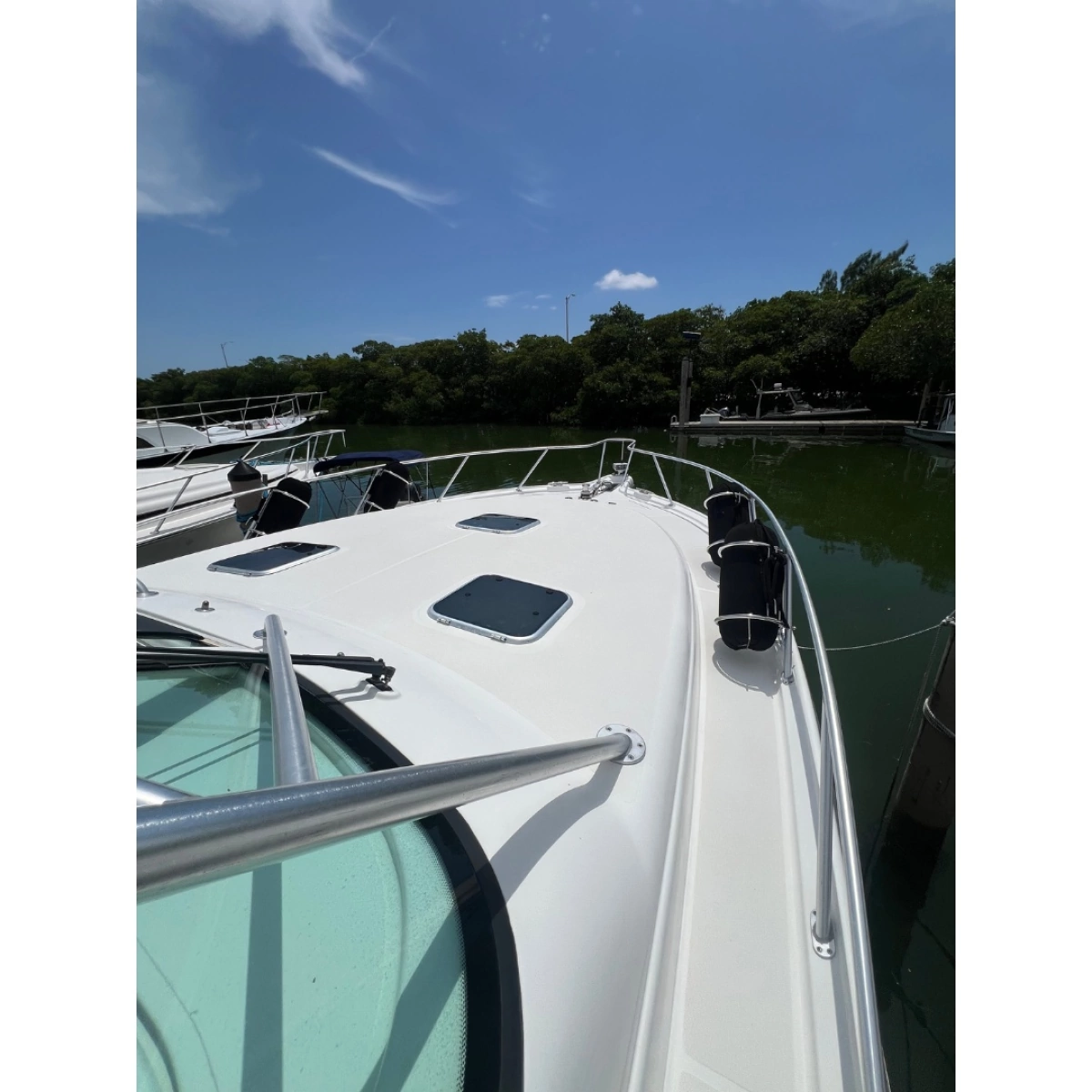 2006 Tiara Yachts 42 Express