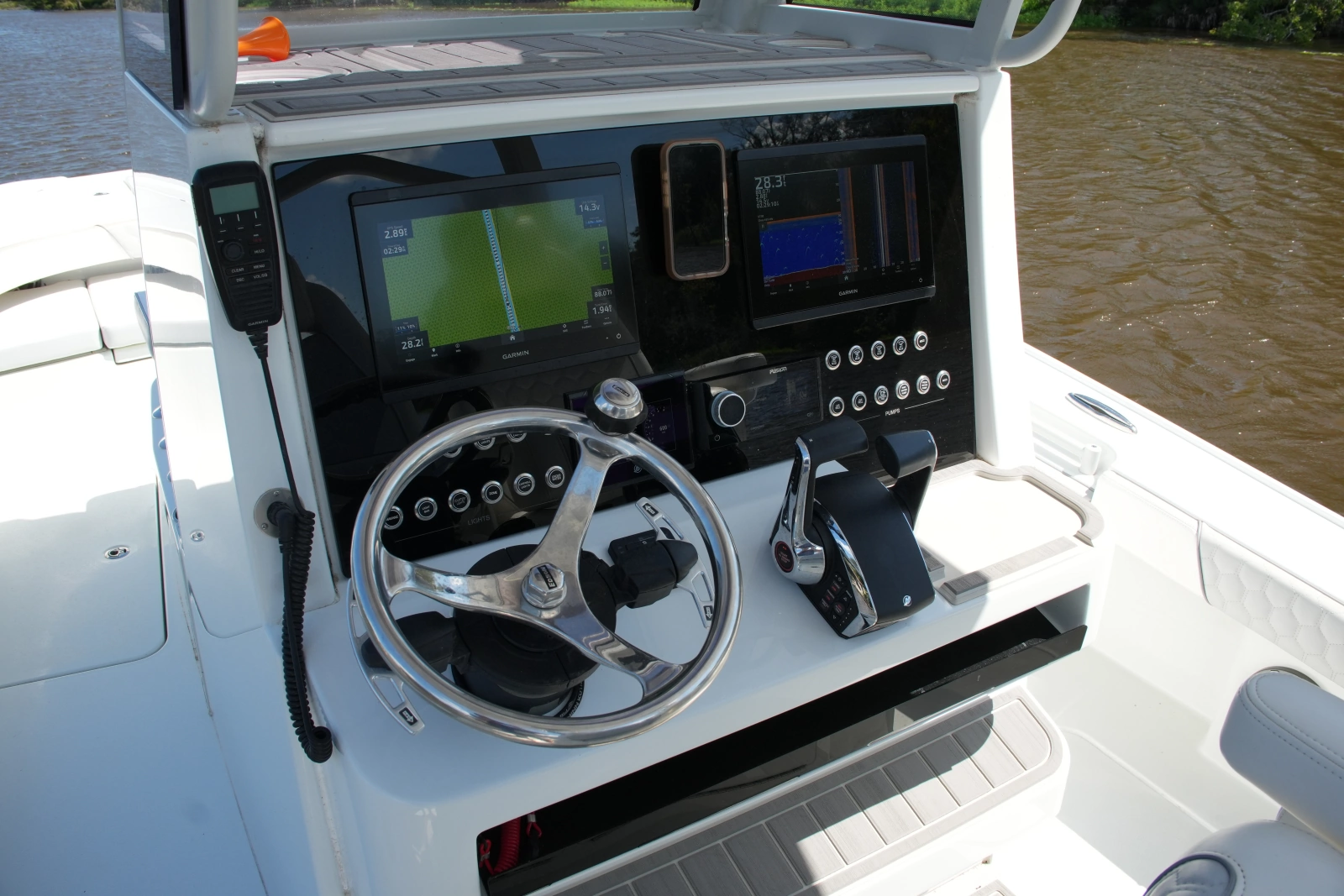 2024 Costa Custom 264 HC