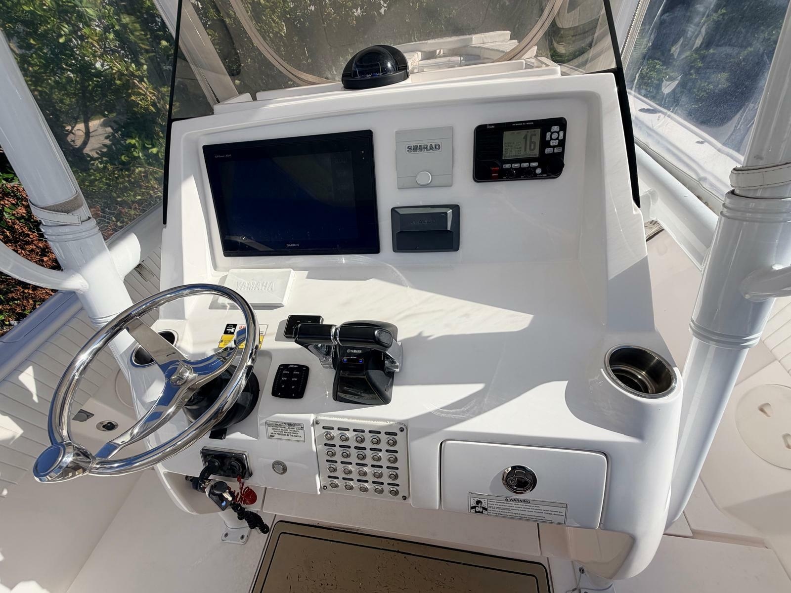 2017 Intrepid 327 Center Console for sale in Pompano Beach FL - center console helm with steering wheel, electronics and switches