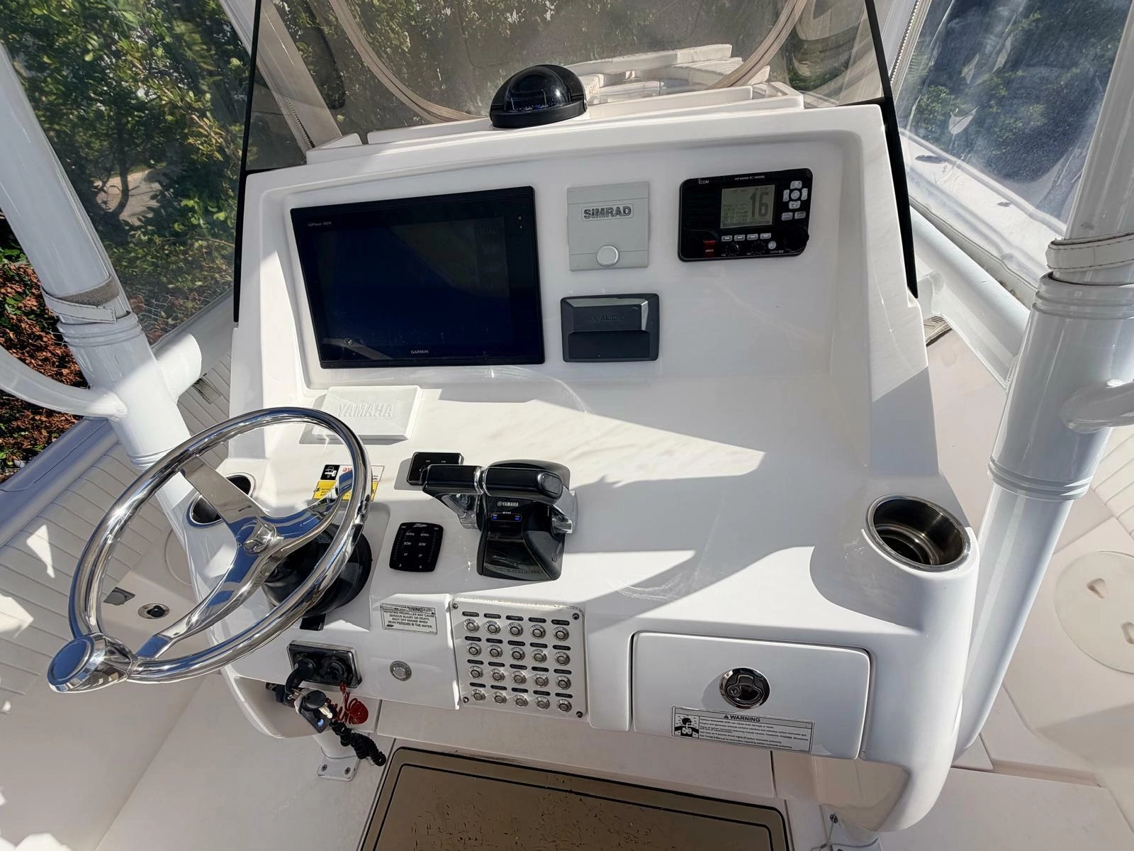 2017 Intrepid 327 Center Console for sale in Pompano Beach FL - center console helm with steering wheel, electronics and switches