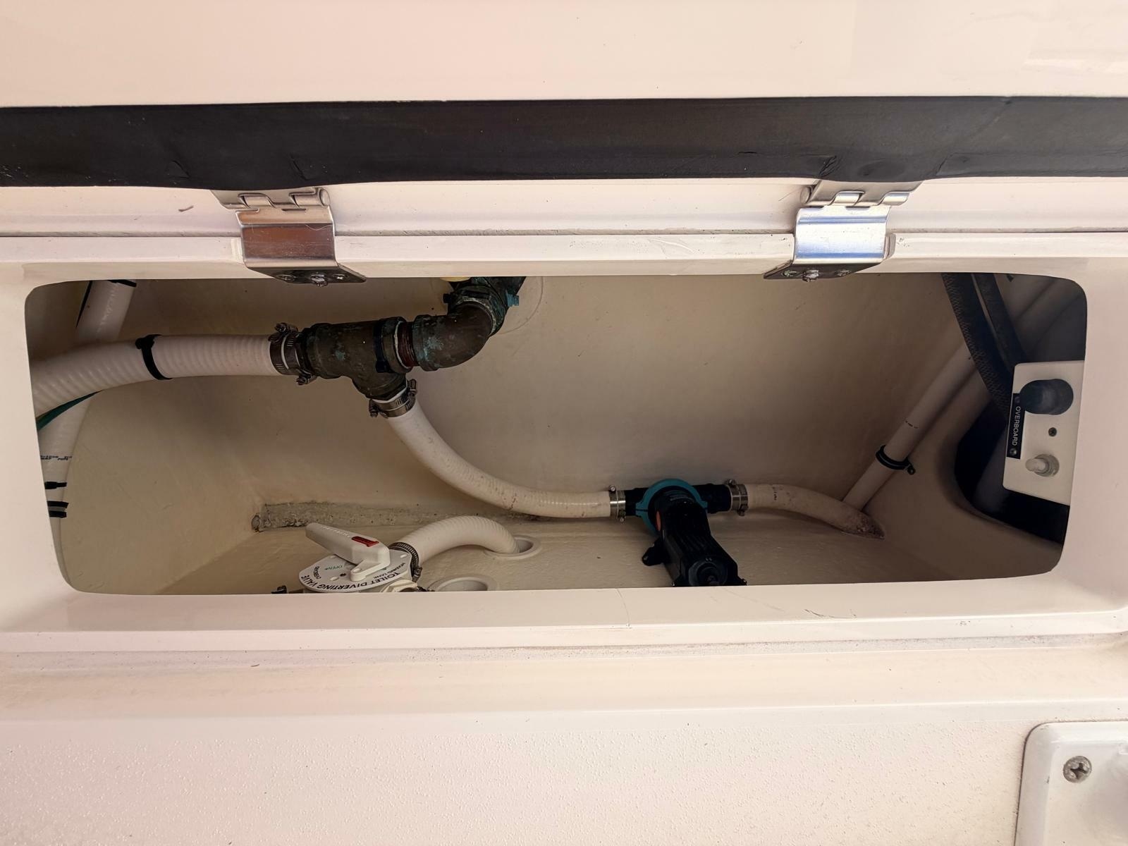 2017 Intrepid 327 Center Console for sale in Pompano Beach FL - console storage compartment with plumbing