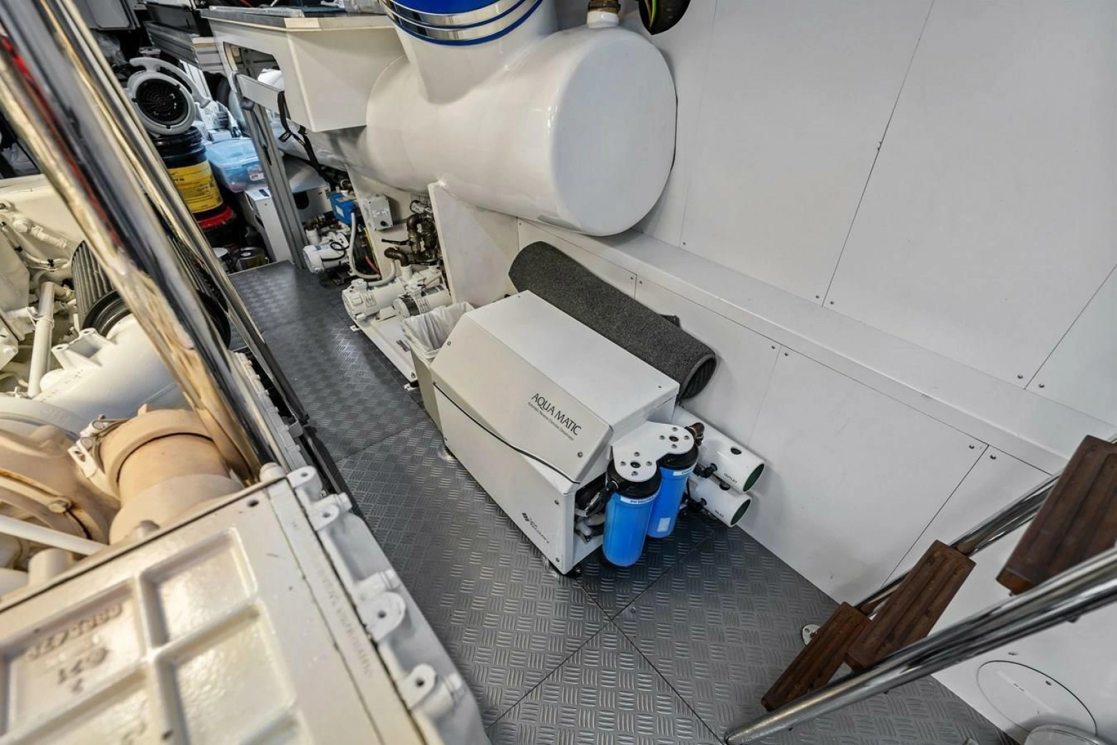 2022 Ferretti Yachts 850 Motoryacht