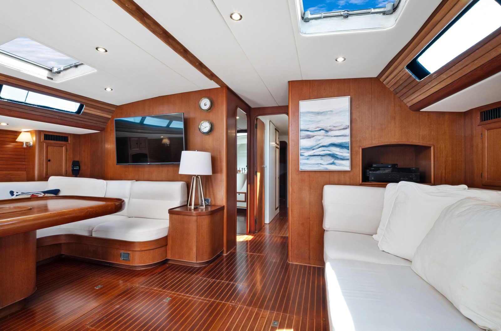 1991 Southern Wind 72