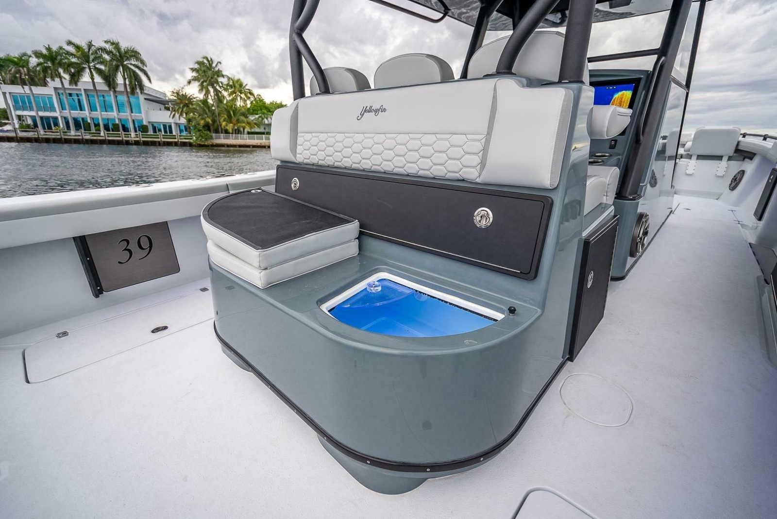 2024 Yellowfin 39 Offshore