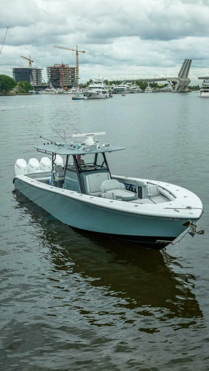 2024 Yellowfin 39 Offshore