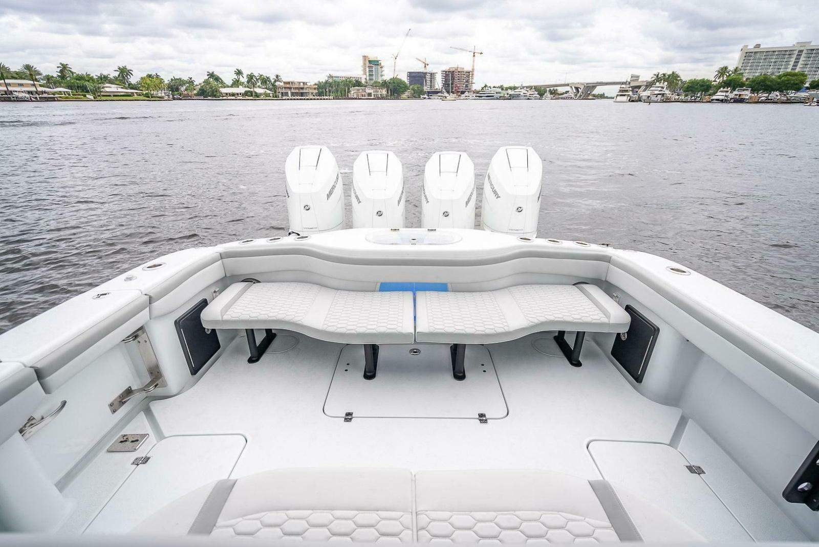 2024 Yellowfin 39 Offshore