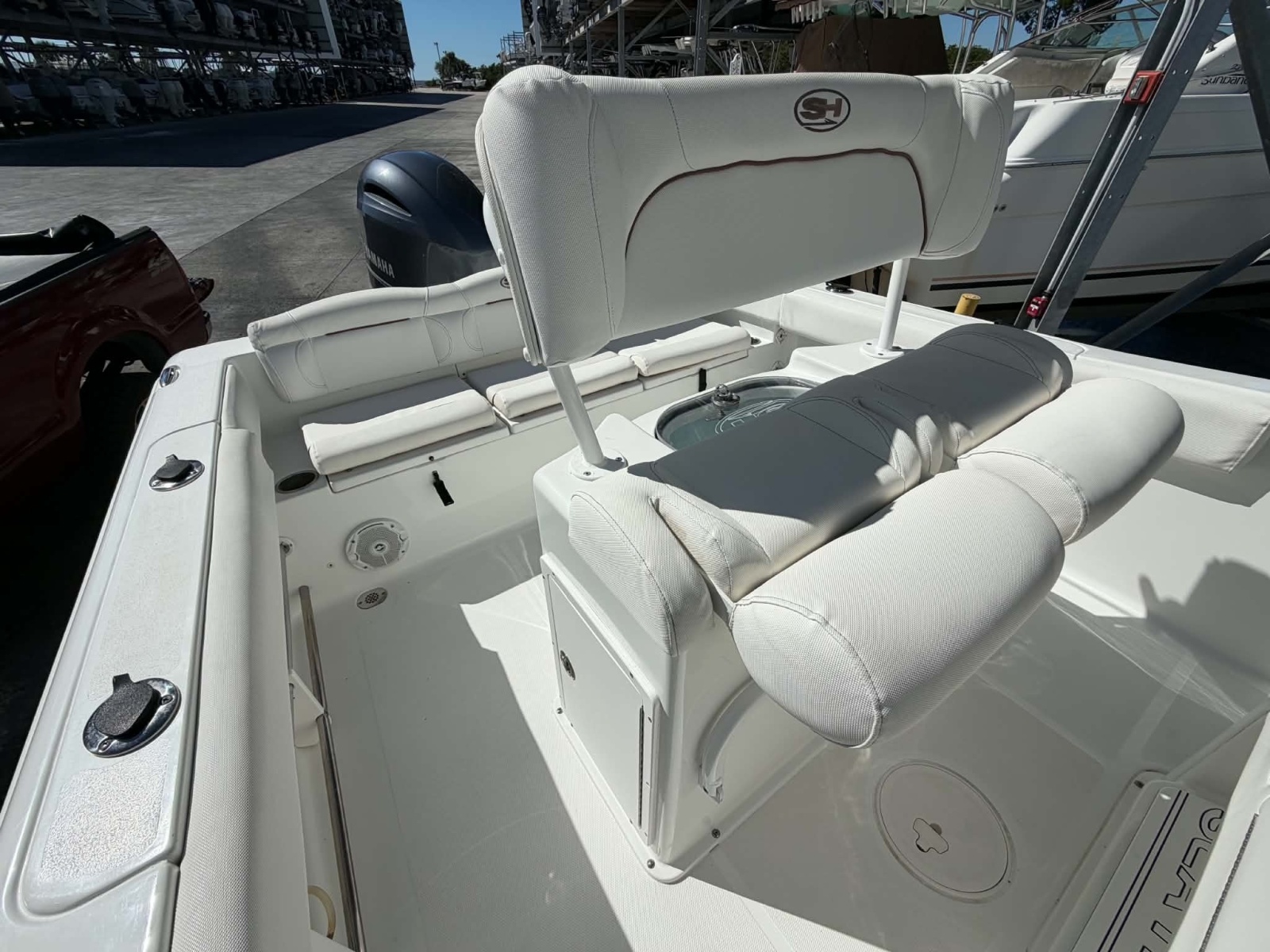2018 Sea Hunt 225 Ultra