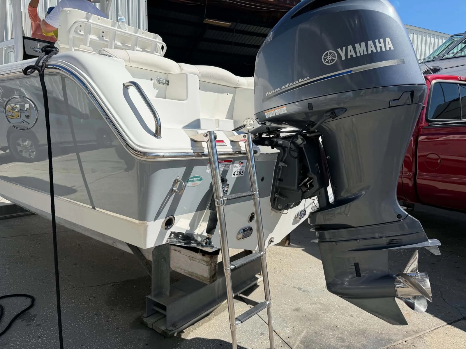 2018 Sea Hunt 225 Ultra
