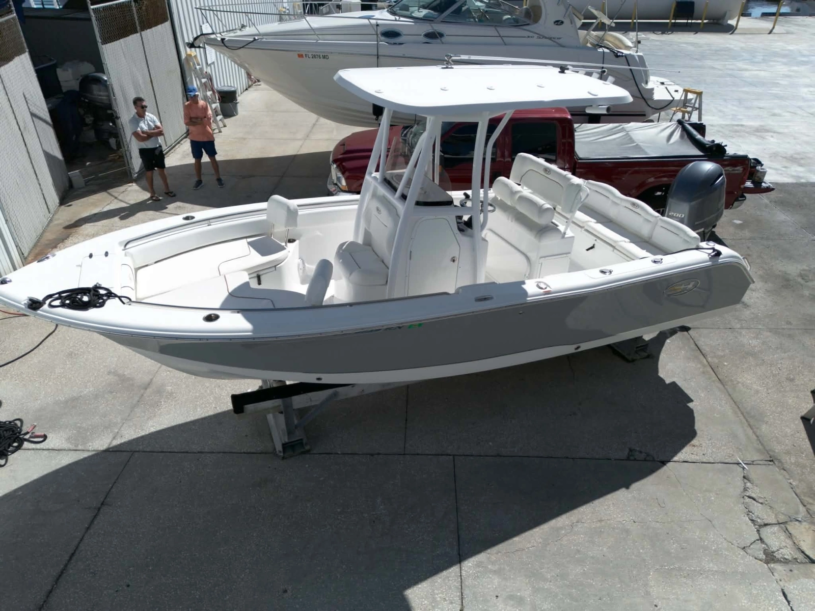 2018 Sea Hunt 225 Ultra