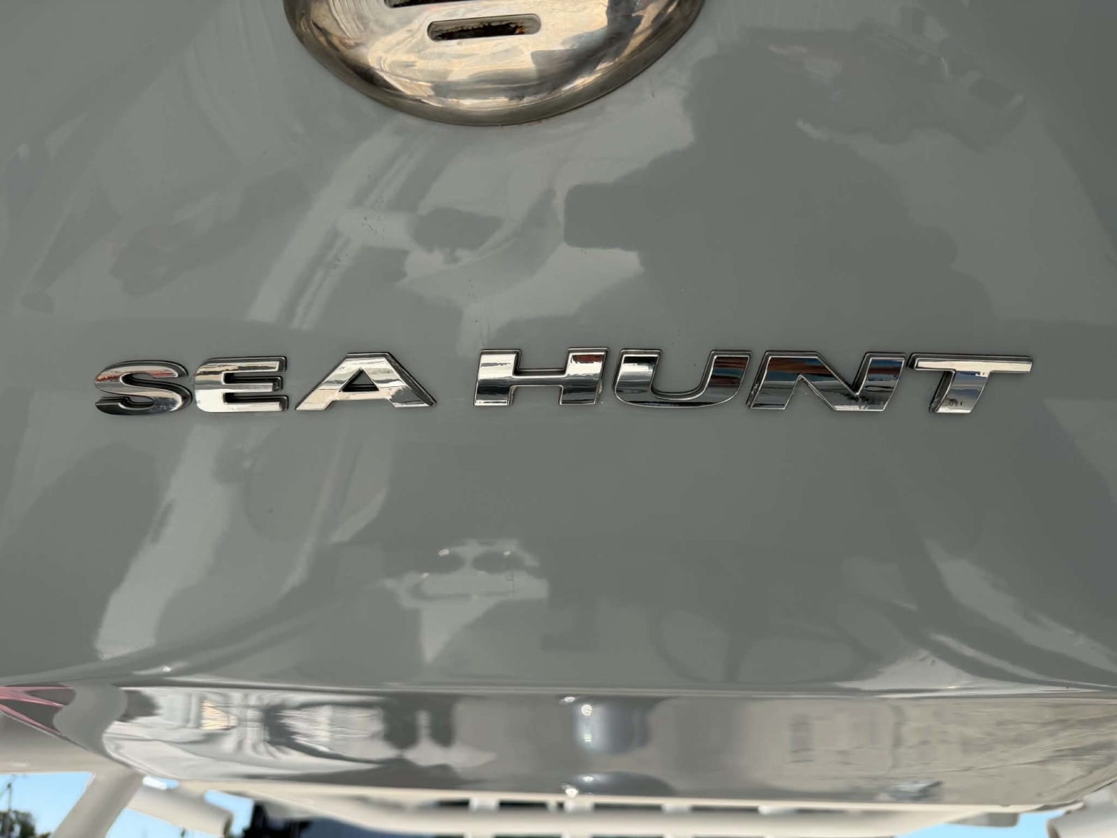 2018 Sea Hunt 225 Ultra