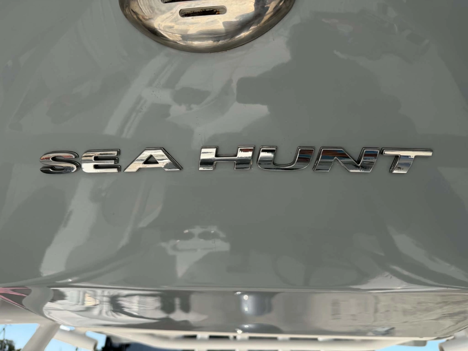 2018 Sea Hunt 225 Ultra