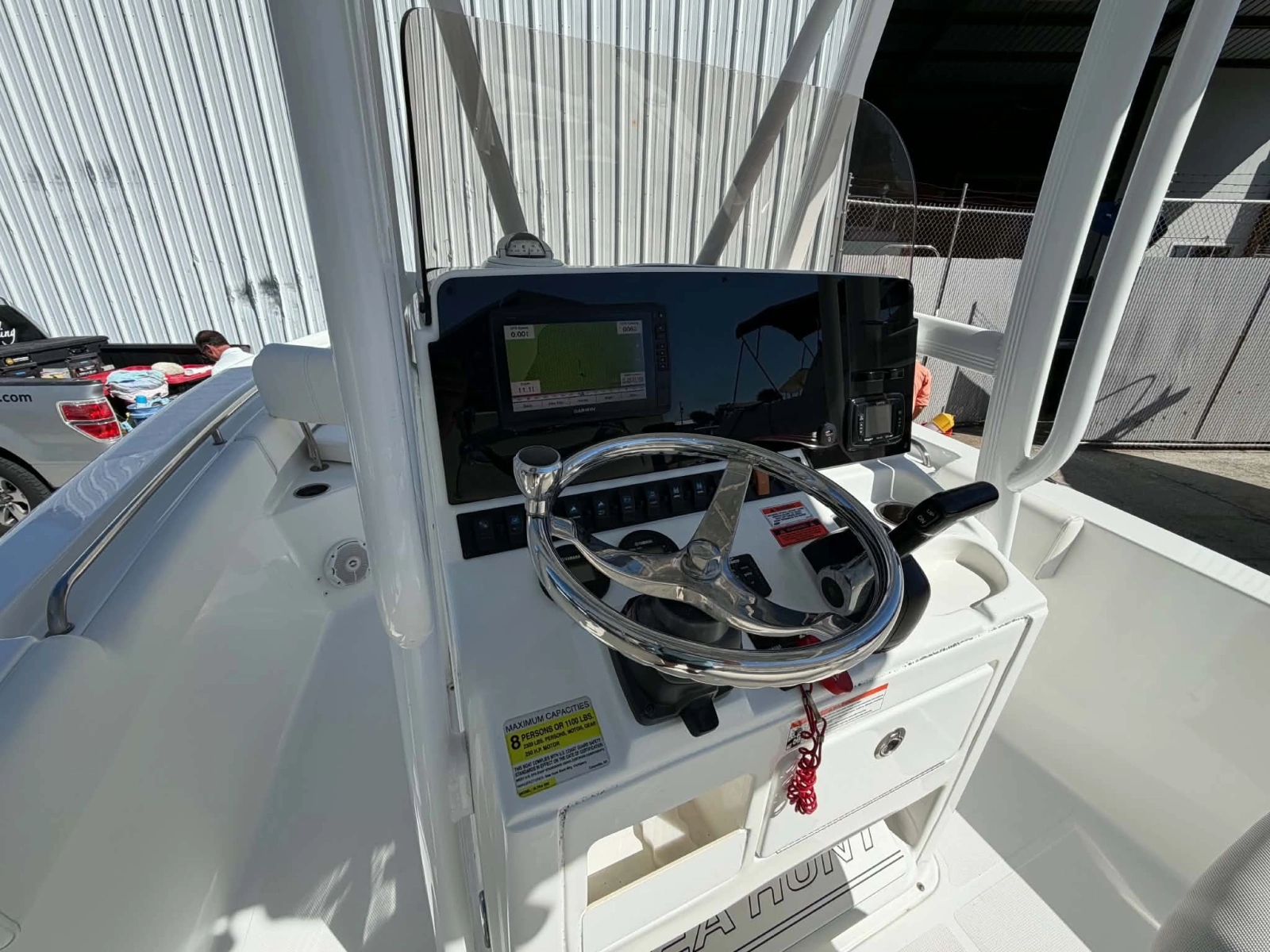 2018 Sea Hunt 225 Ultra