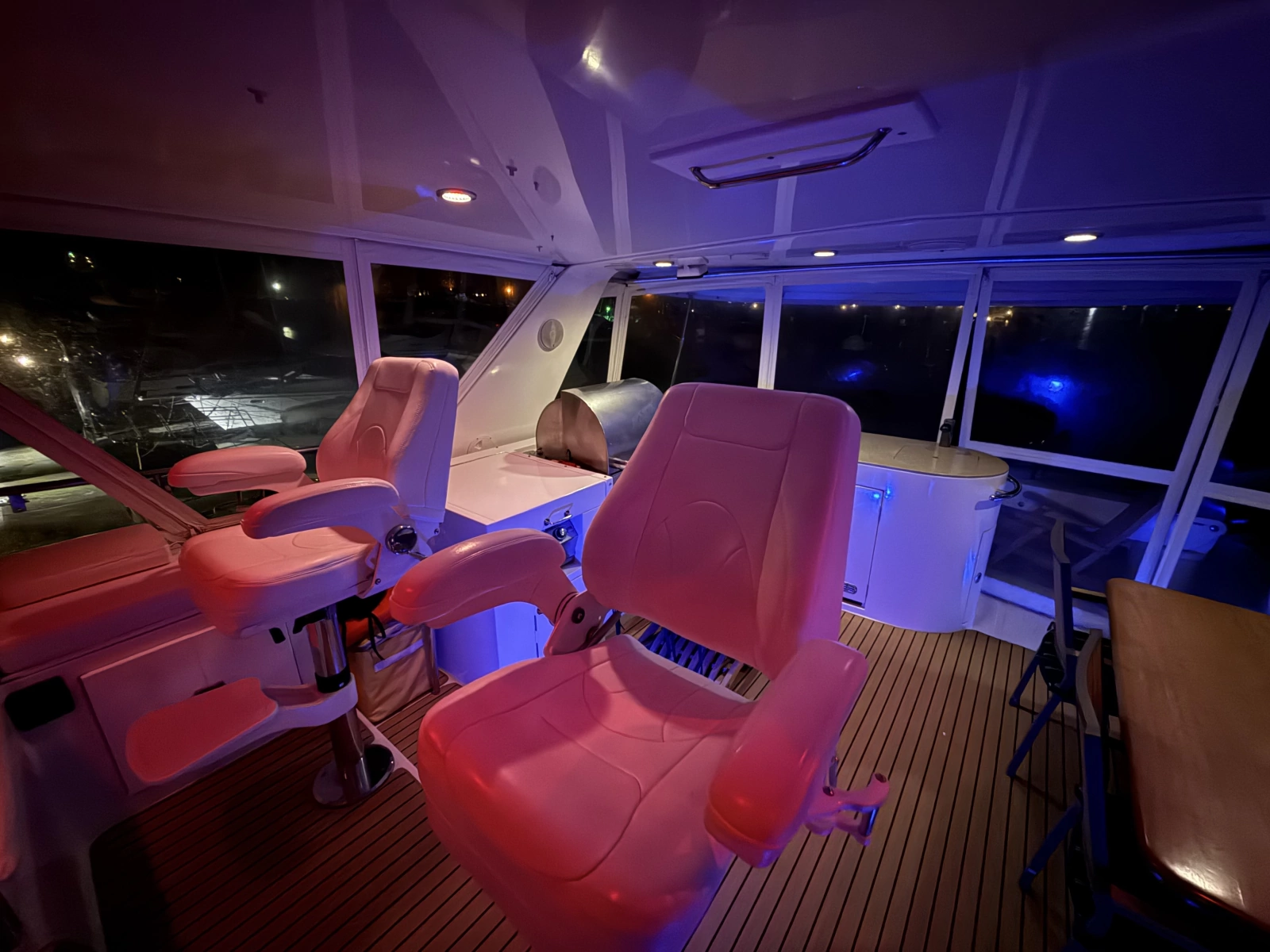 2007 Symbol 59 Convertible Pilothouse MotoryYacht with Portuguese Bridge