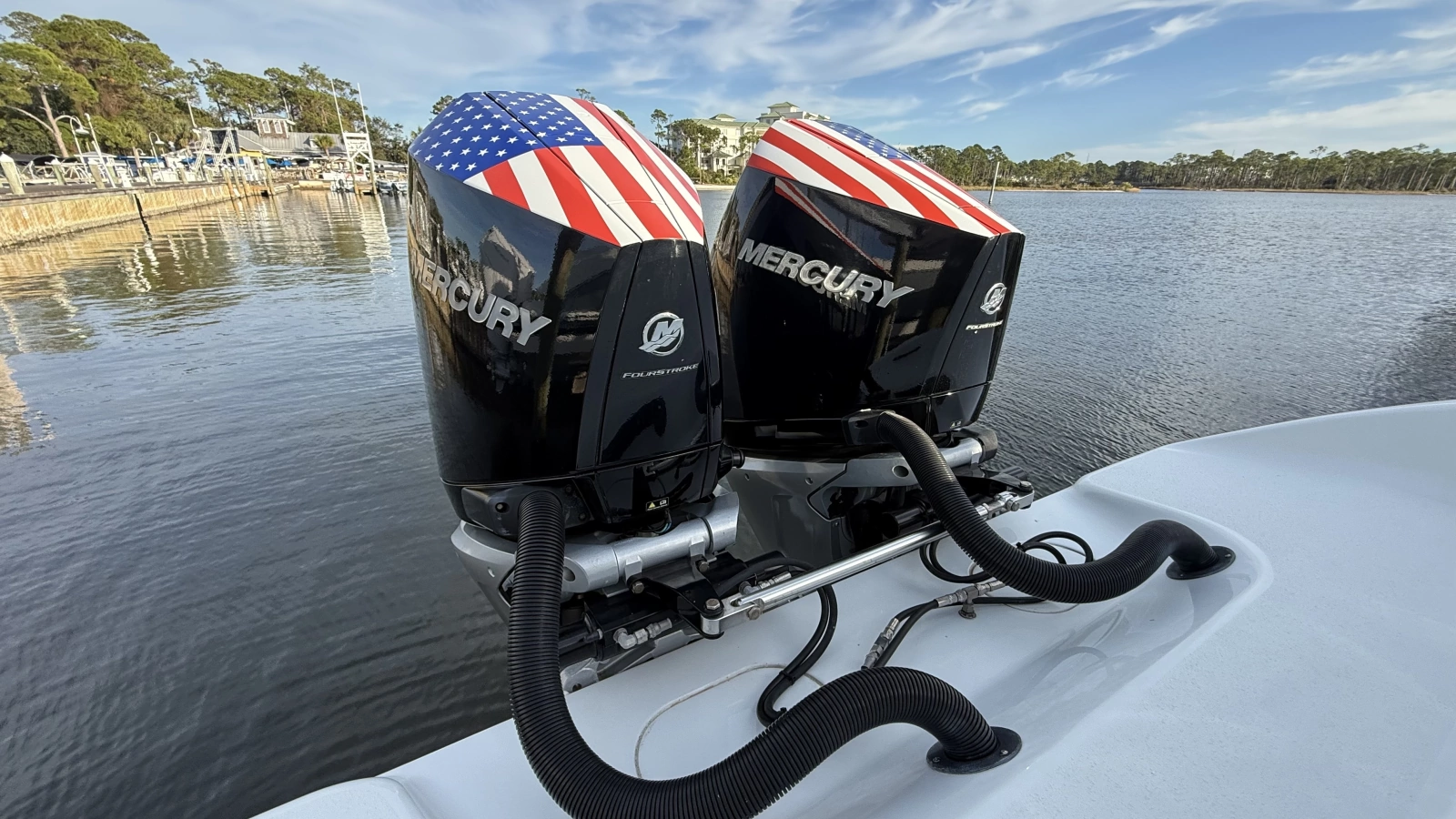 2022 Yellowfin 32 Offshore
