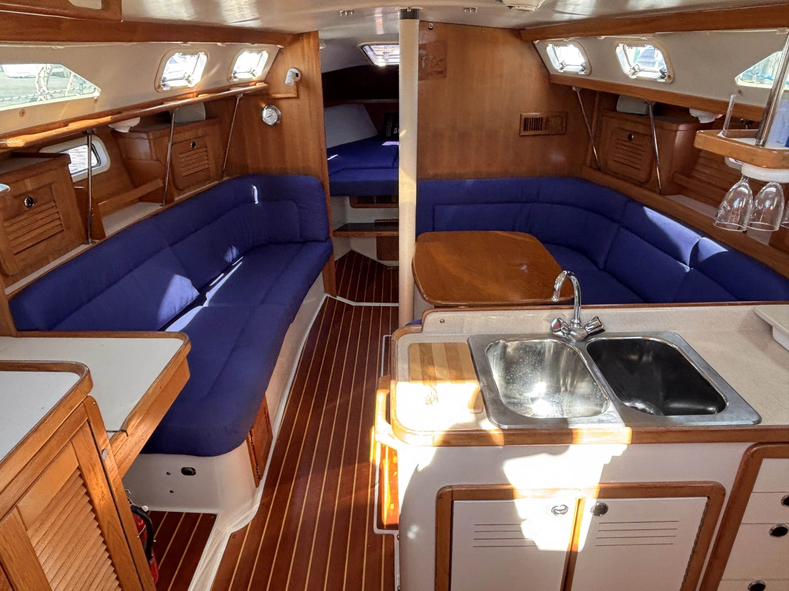 1999 Catalina 