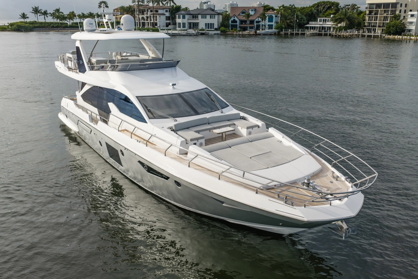 2020 Azimut Fly 72